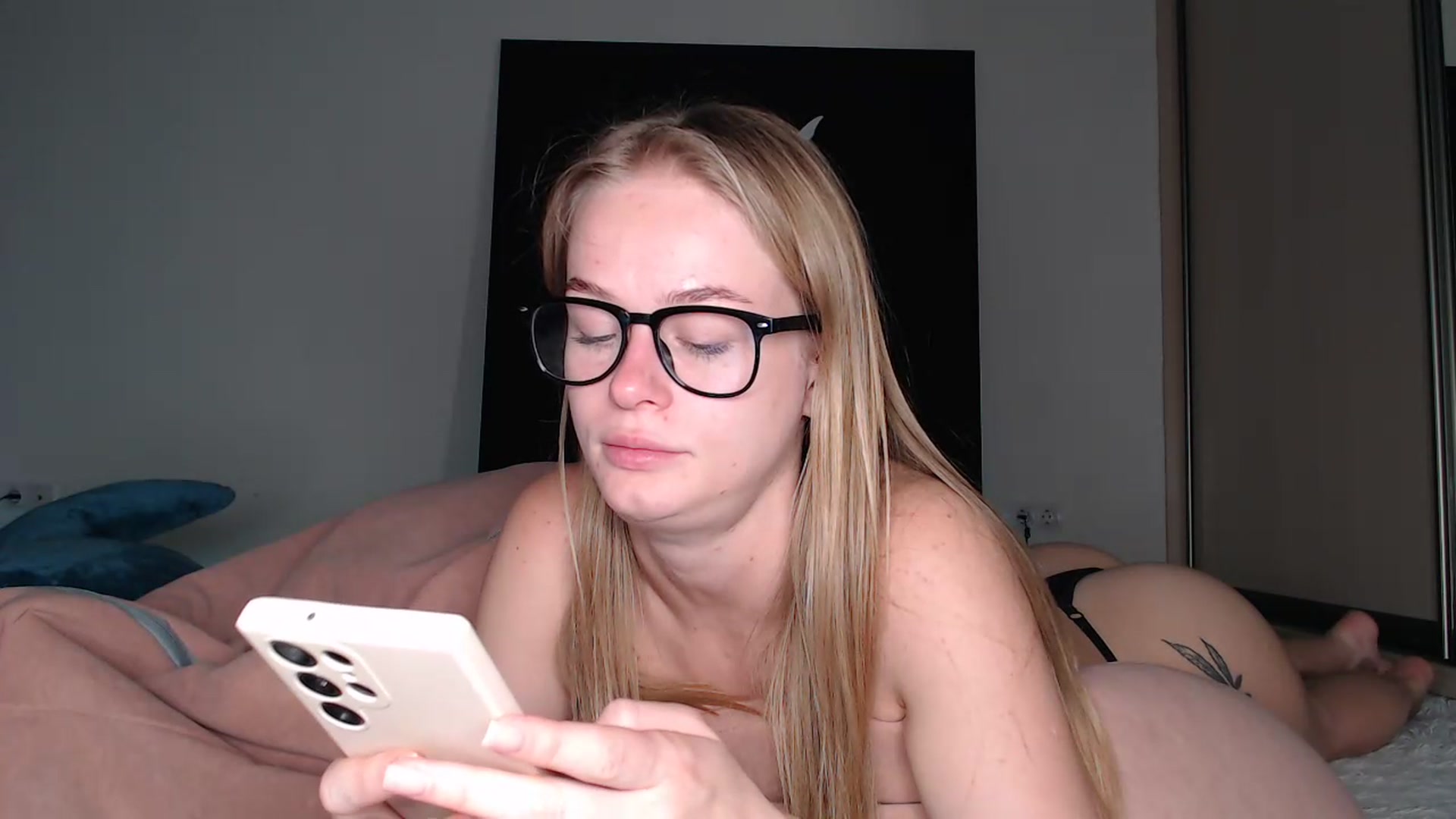 Gallery image thumbnail from Blondino4ka07's myfreecams stream on, 07/18/2025, 19:04 image 3 of 20