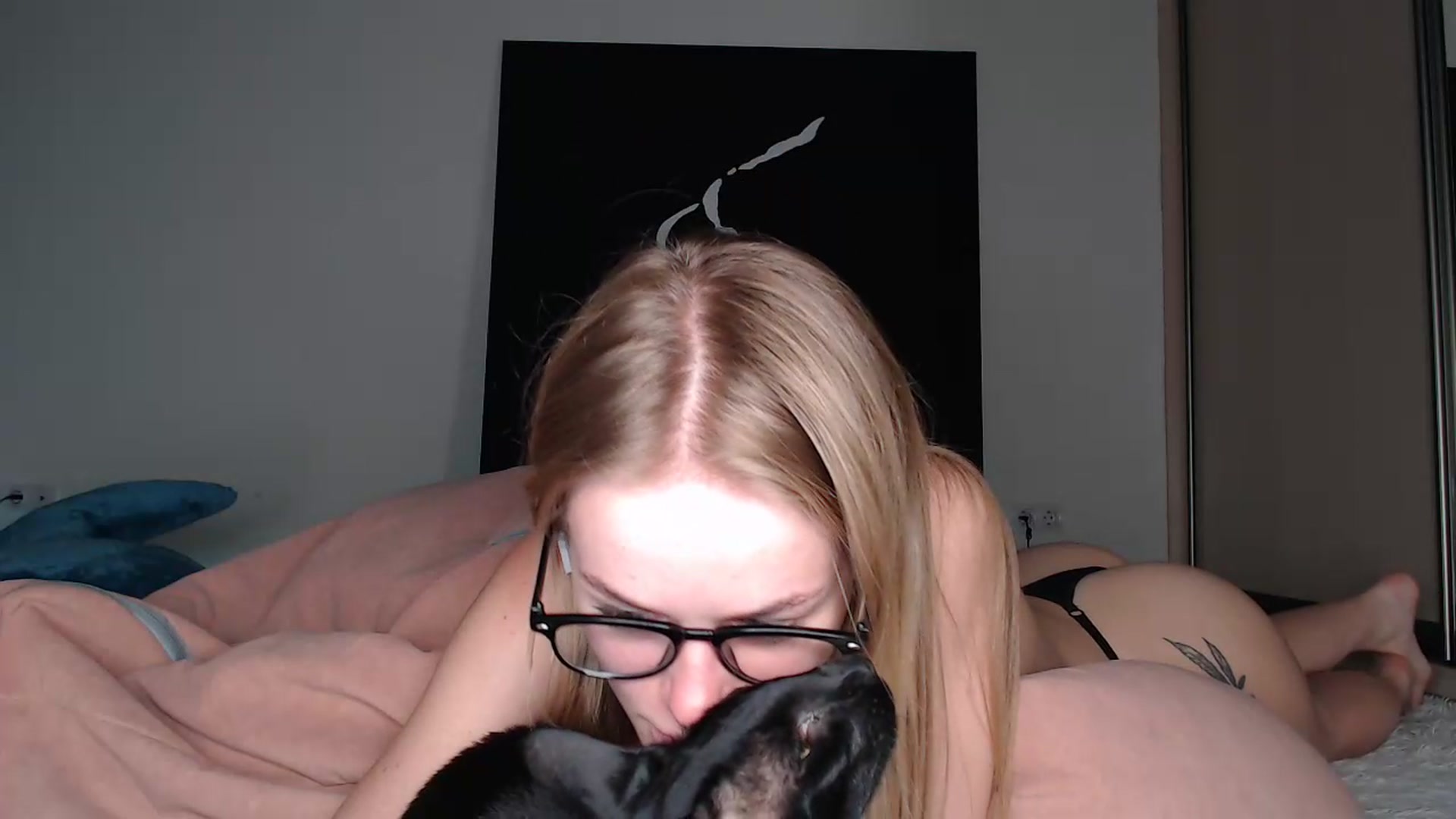 Gallery image thumbnail from Blondino4ka07's myfreecams stream on, 07/18/2025, 19:04 image 2 of 20