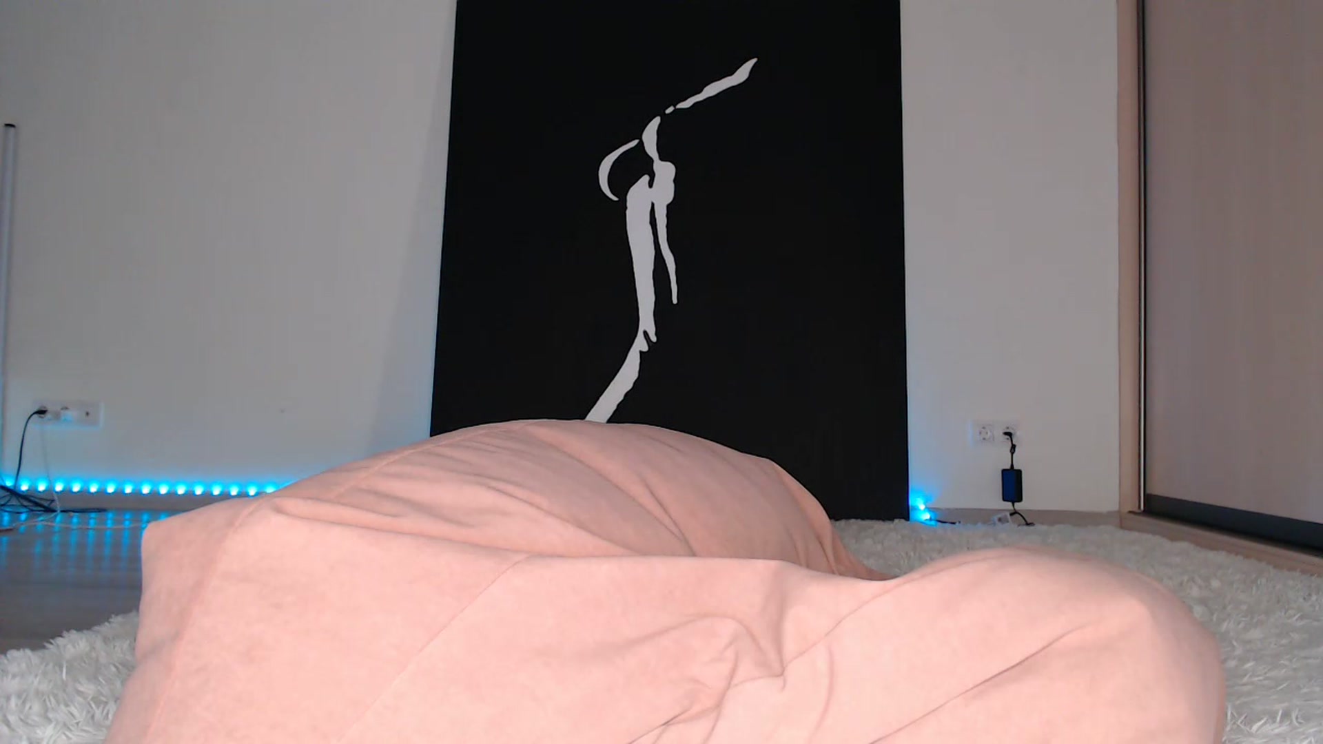 Gallery image thumbnail from Blondino4ka07's myfreecams stream on, 07/27/2025, 17:35 image 8 of 20