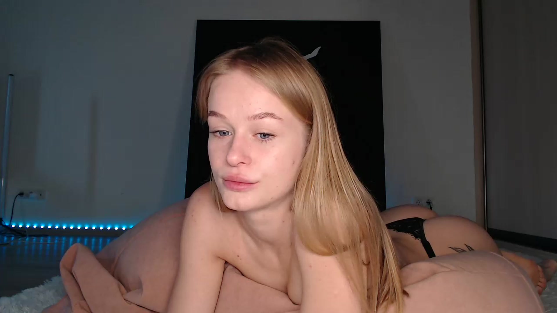 Gallery image thumbnail from Blondino4ka07's myfreecams stream on, 07/28/2025, 08:18 image 15 of 20