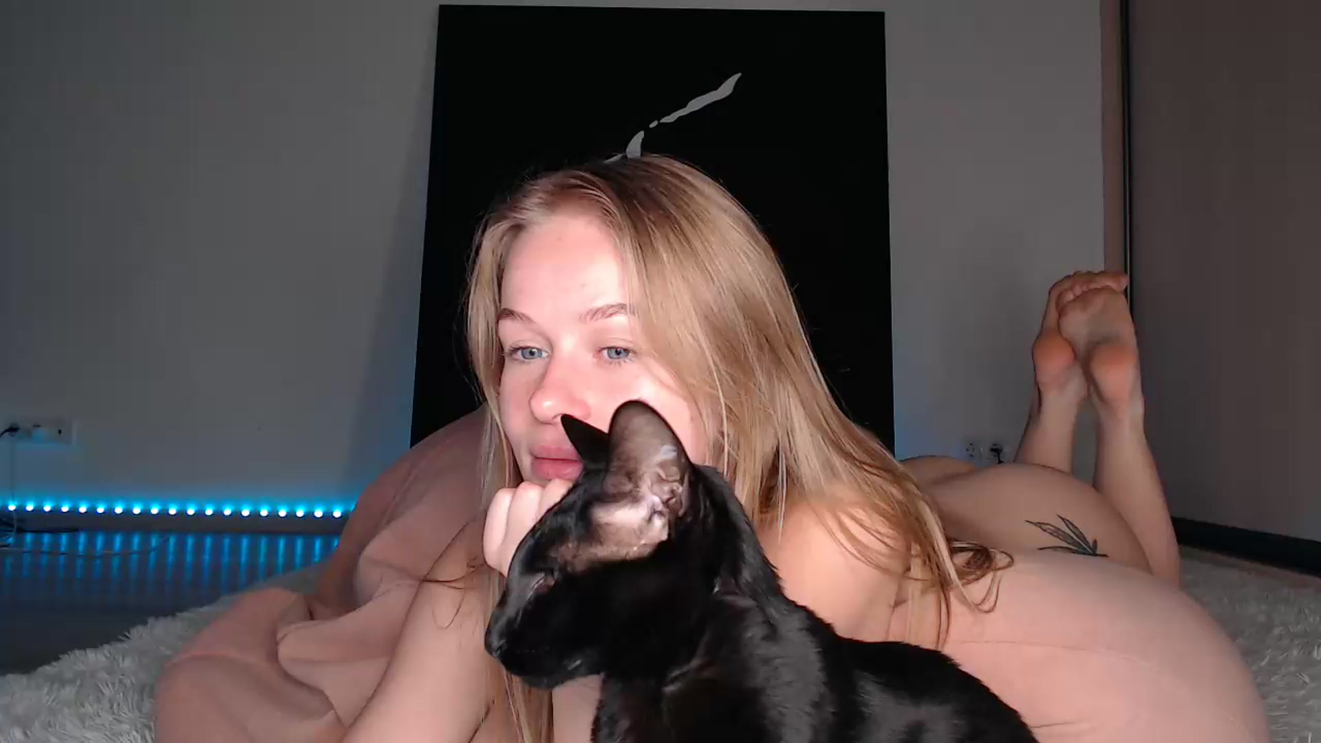 Gallery image thumbnail from Blondino4ka07's myfreecams stream on, 07/28/2025, 18:11 image 19 of 20