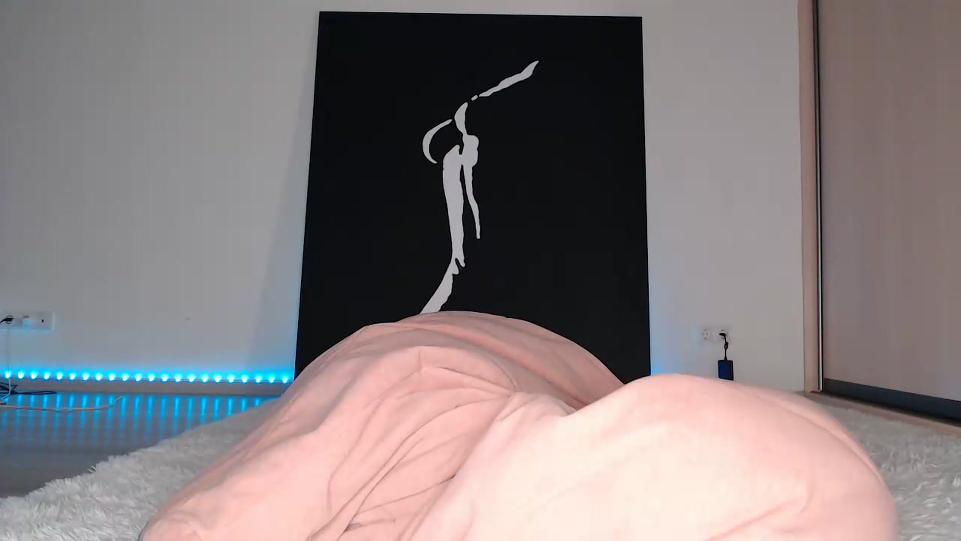 Gallery image thumbnail from Blondino4ka07's myfreecams stream on, 07/28/2025, 18:11 image 1 of 20
