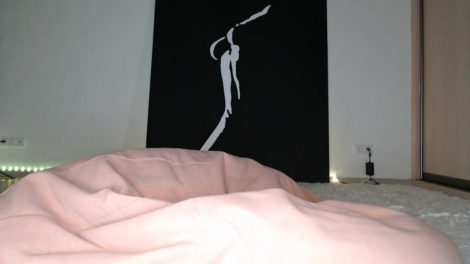Gallery image thumbnail from Blondino4ka07's myfreecams stream on, 08/06/2025, 17:32 image 17 of 20