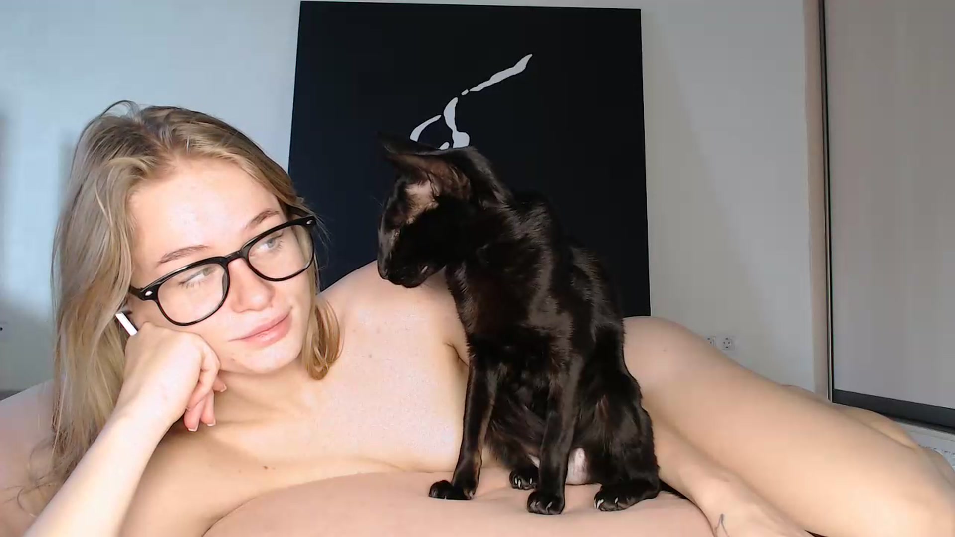 Gallery image thumbnail from Blondino4ka07's myfreecams stream on, 08/08/2025, 07:56 image 4 of 20