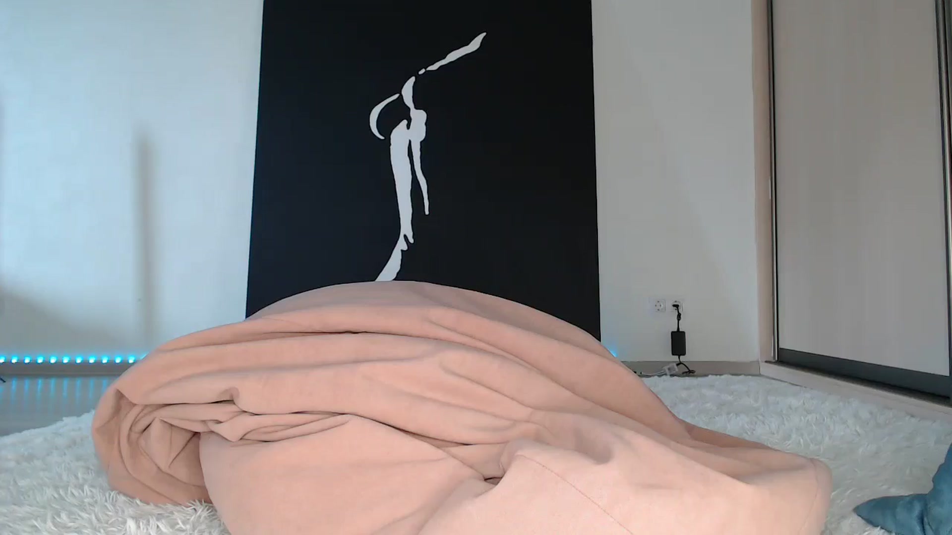 Gallery image thumbnail from Blondino4ka07's myfreecams stream on, 08/13/2025, 07:22 image 2 of 20