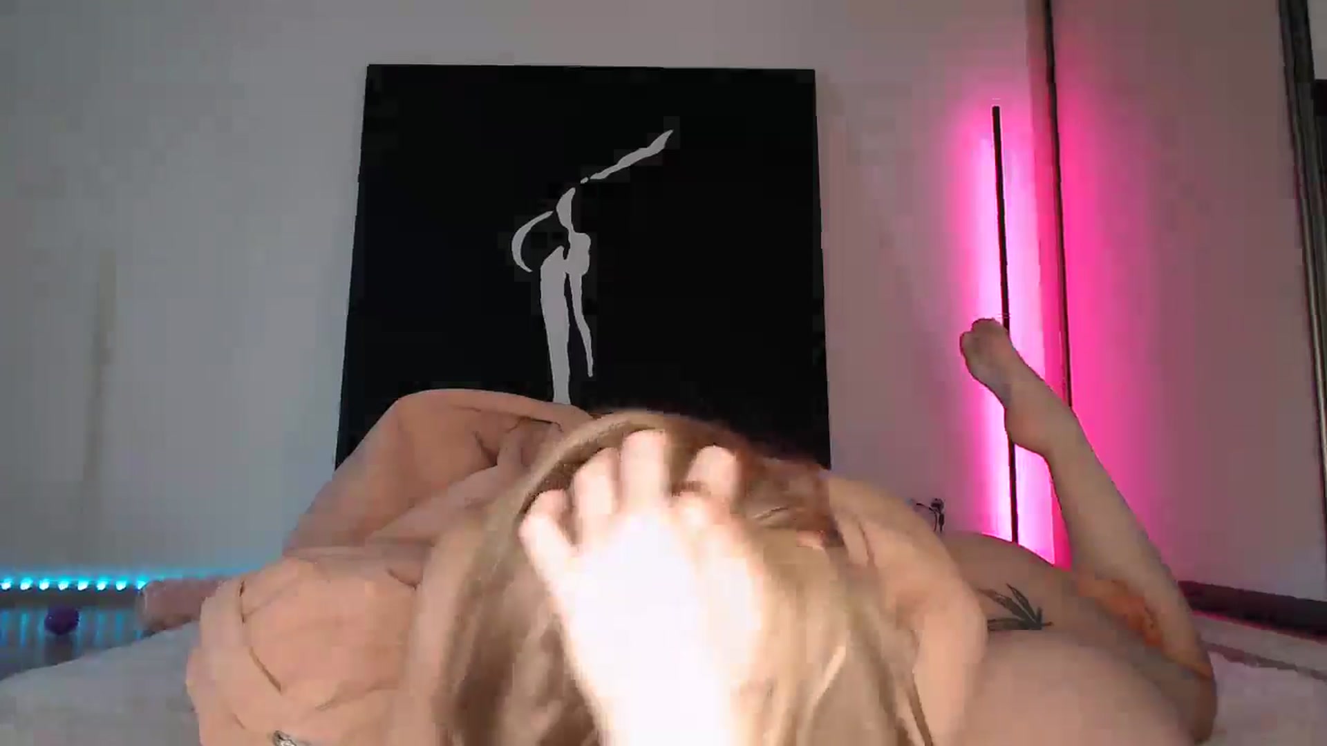Gallery image thumbnail from Blondino4ka07's myfreecams stream on, 08/18/2025, 08:10 image 13 of 20
