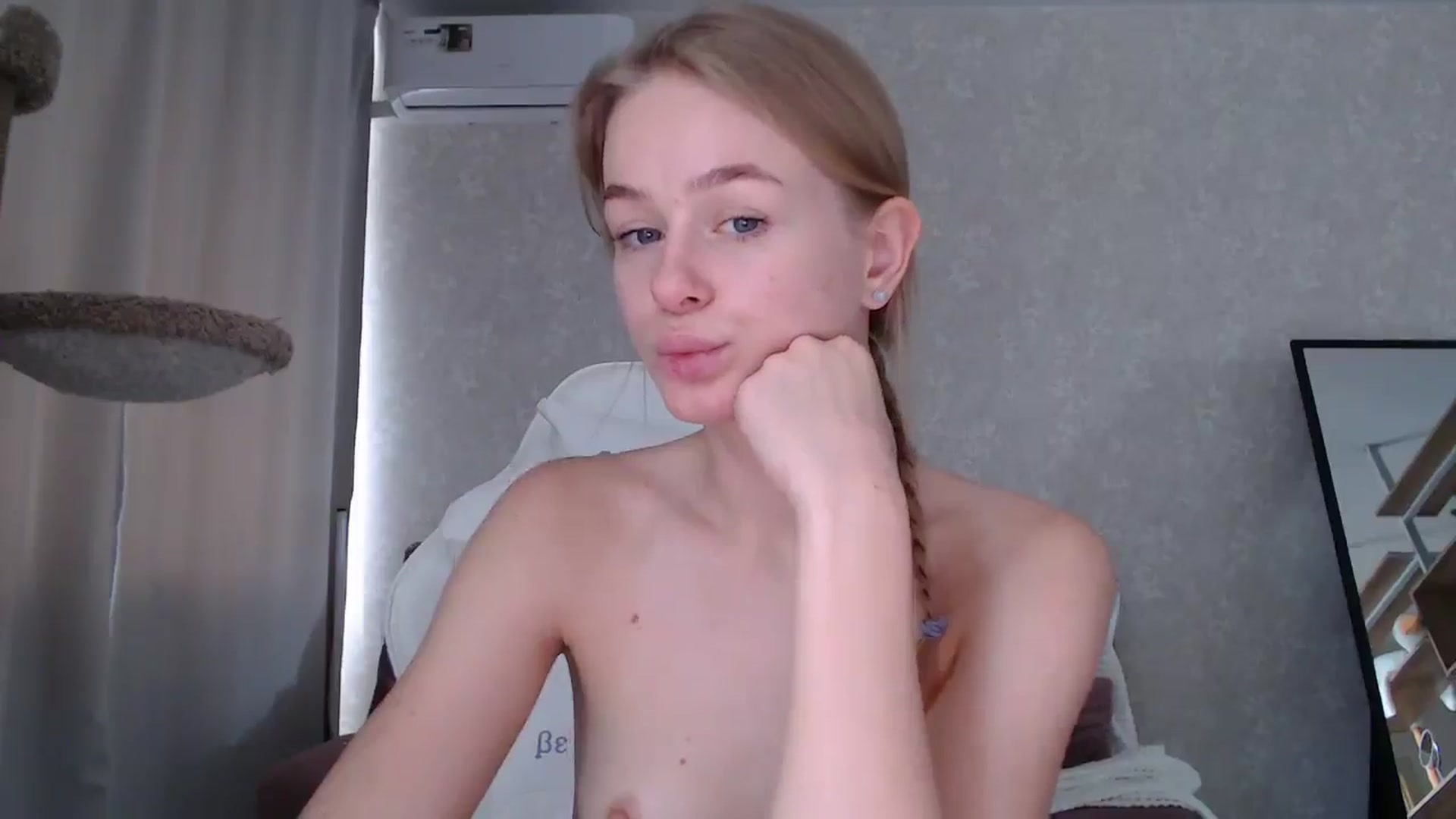 Gallery image thumbnail from Blondino4ka07's myfreecams stream on, 08/23/2025, 07:50 image 19 of 20