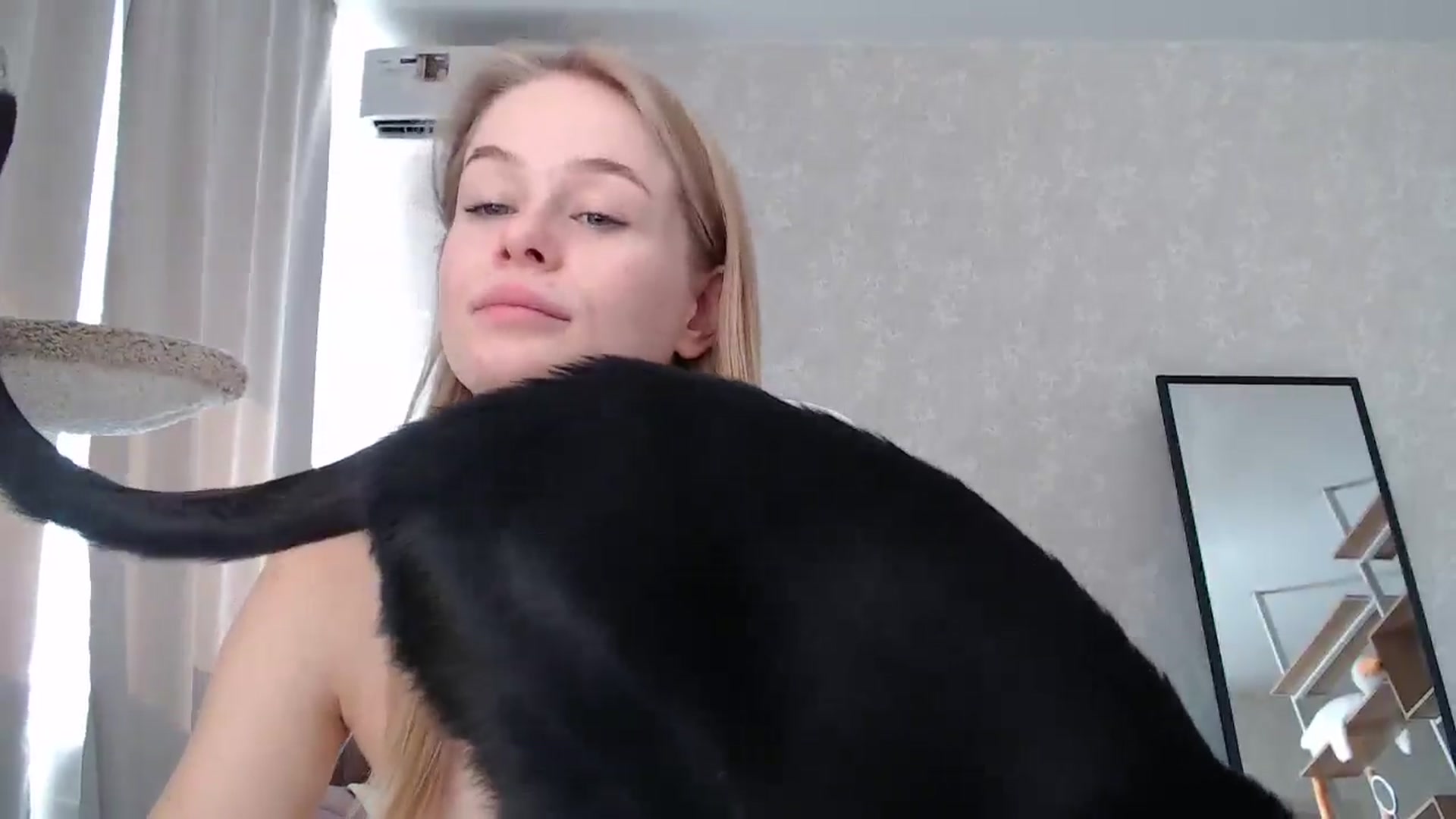 Gallery image thumbnail from Blondino4ka07's myfreecams stream on, 08/25/2025, 08:54 image 8 of 20