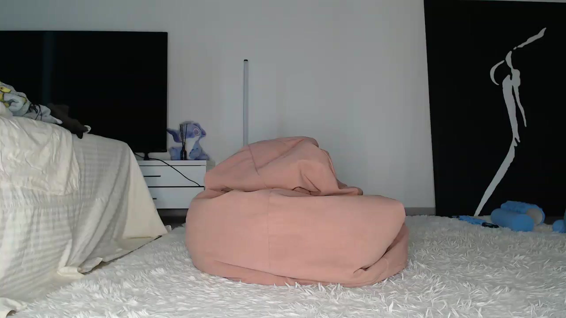 Gallery image thumbnail from Blondino4ka07's myfreecams stream on, 09/18/2025, 06:33 image 5 of 20