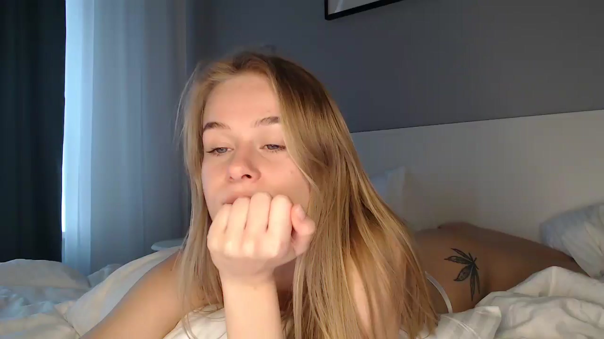 Gallery image thumbnail from Blondino4ka07's myfreecams stream on, 09/25/2025, 08:57 image 12 of 20