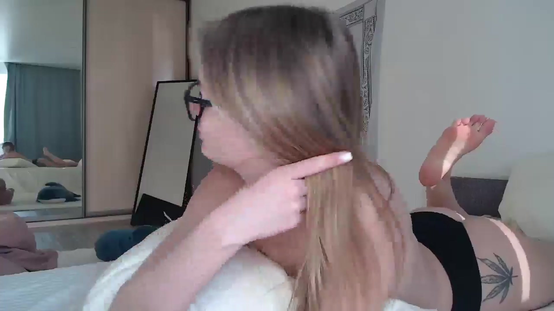 Gallery image thumbnail from Blondino4ka07's myfreecams stream on, 10/28/2025, 09:18 image 6 of 20