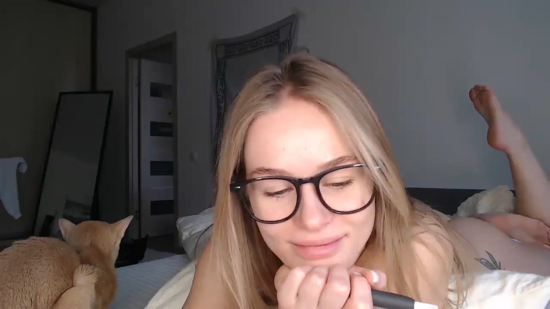 Gallery image thumbnail from Blondino4ka07's myfreecams stream on, 11/11/2025, 06:30 image 7 of 20