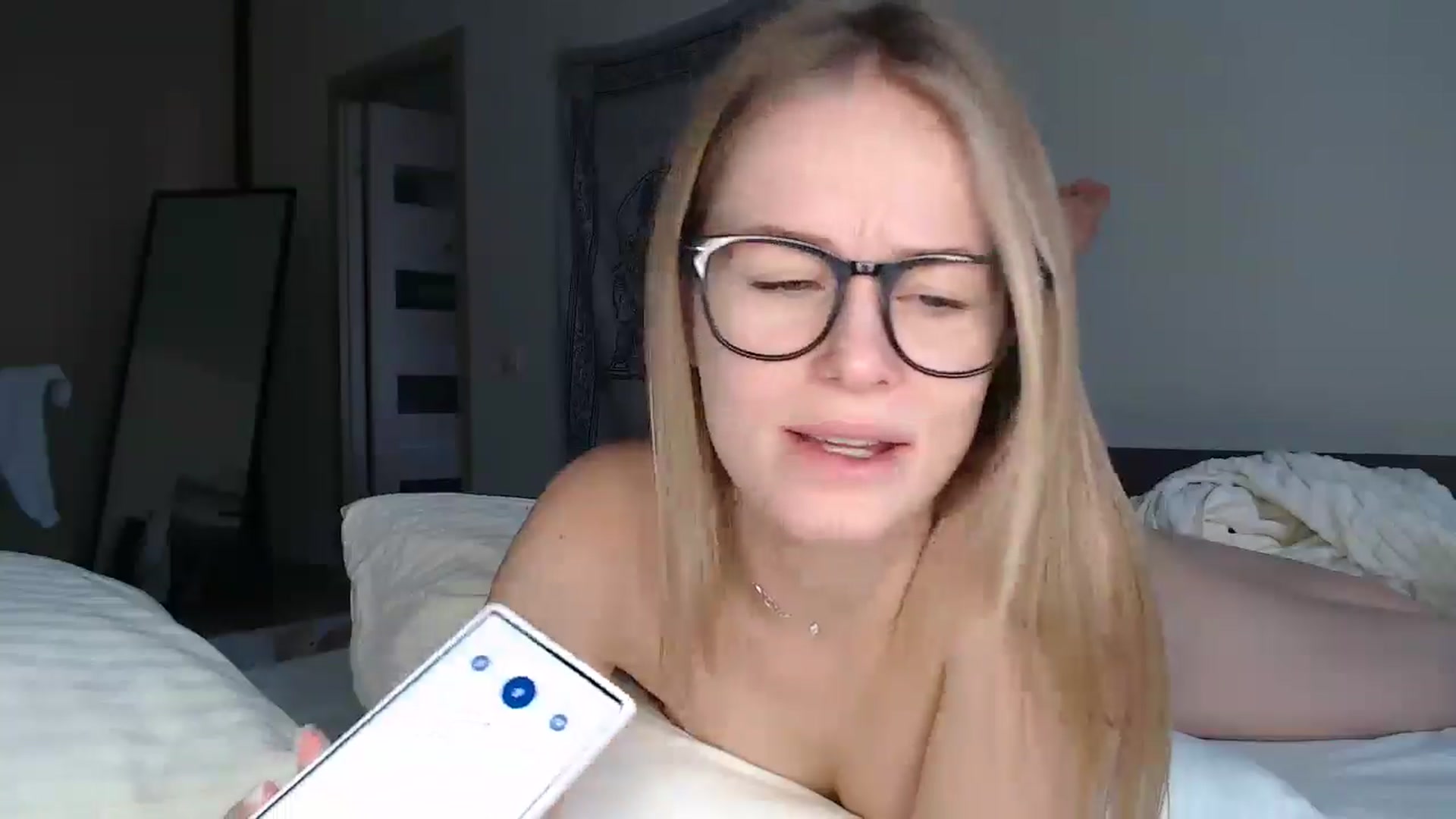 Gallery image thumbnail from Blondino4ka07's myfreecams stream on, 11/11/2025, 06:30 image 19 of 20