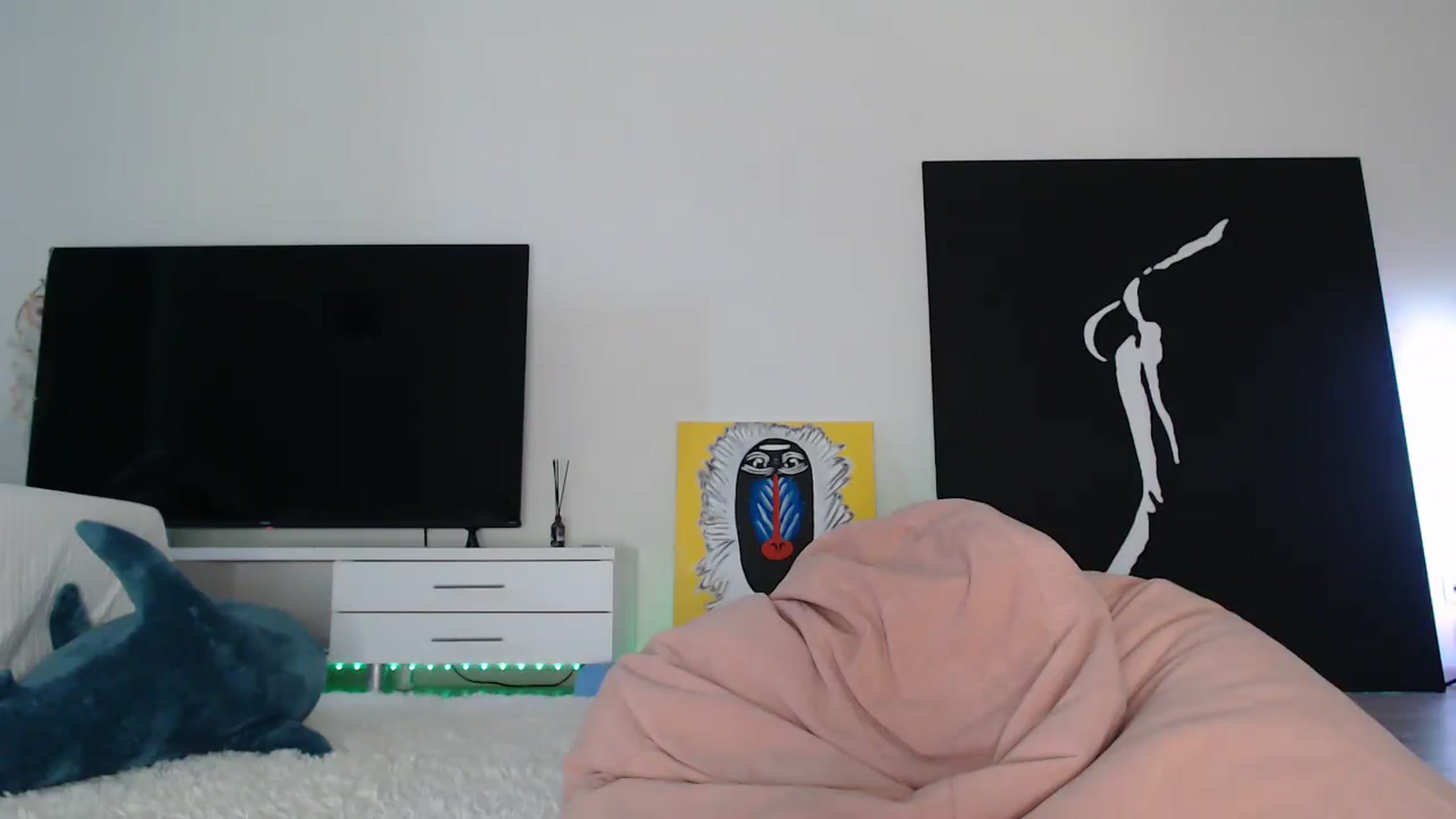 Gallery image thumbnail from Blondino4ka07's myfreecams stream on, 11/13/2025, 07:37 image 13 of 20