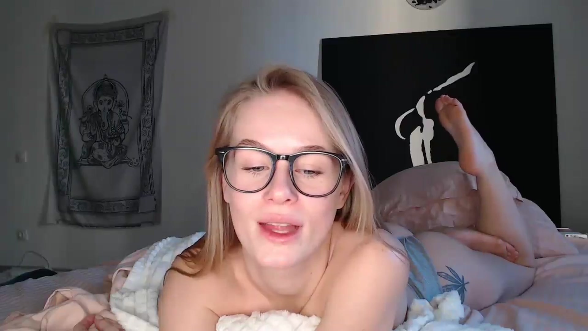 Gallery image thumbnail from Blondino4ka07's myfreecams stream on, 11/21/2025, 05:40 image 5 of 20