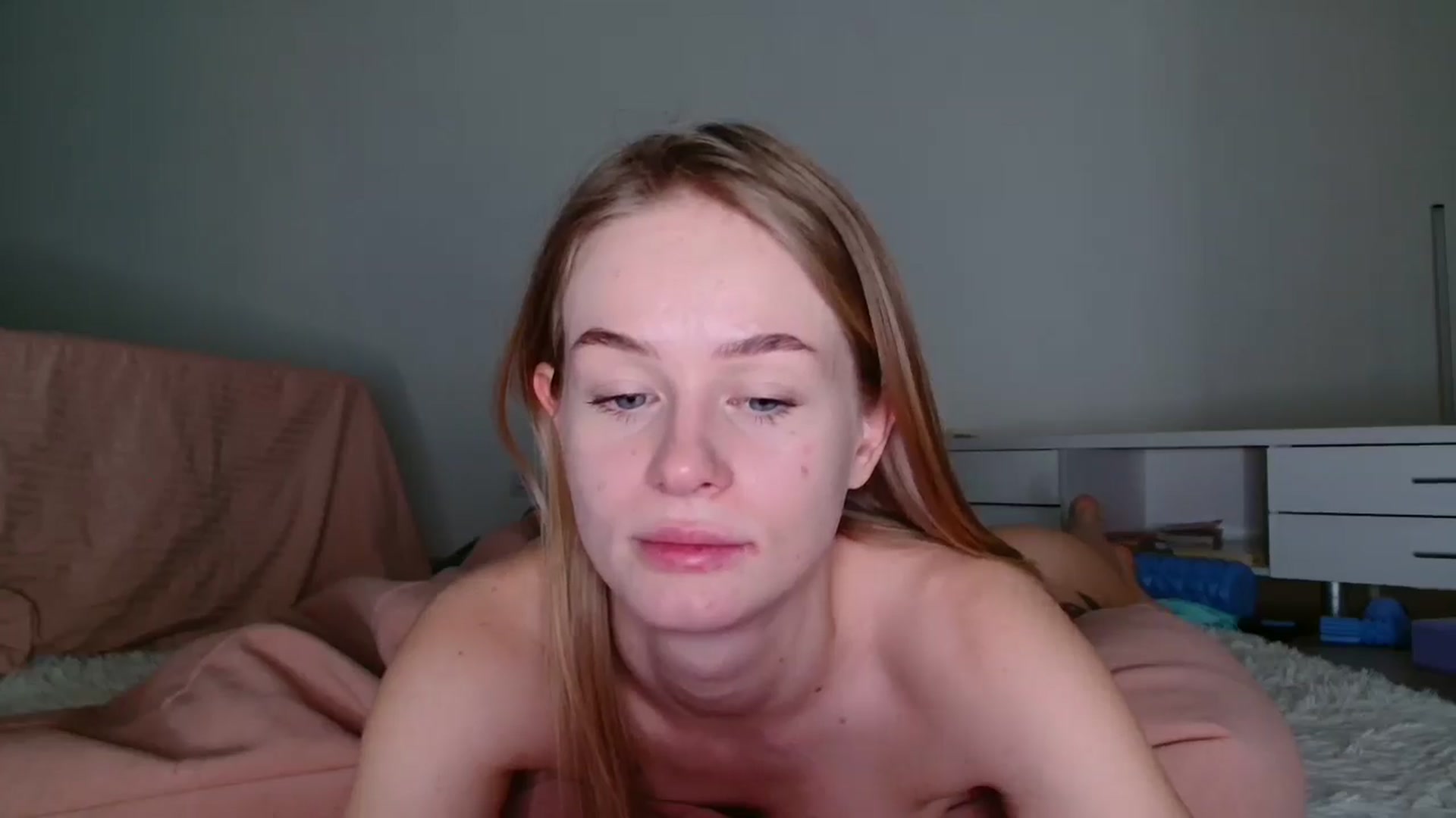 Gallery image thumbnail from Blondino4ka07's myfreecams stream on, 12/12/2025, 05:38 image 18 of 20
