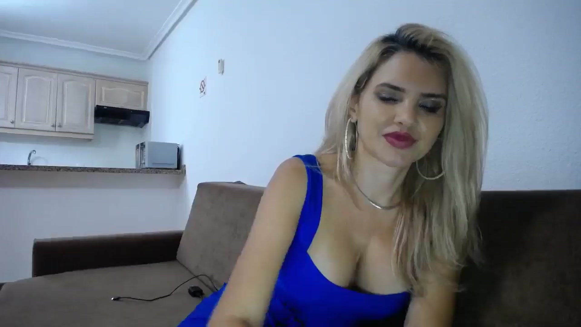 Gallery image thumbnail from Blondita's myfreecams stream on, 12/22/2025, 23:25 image 20 of 20