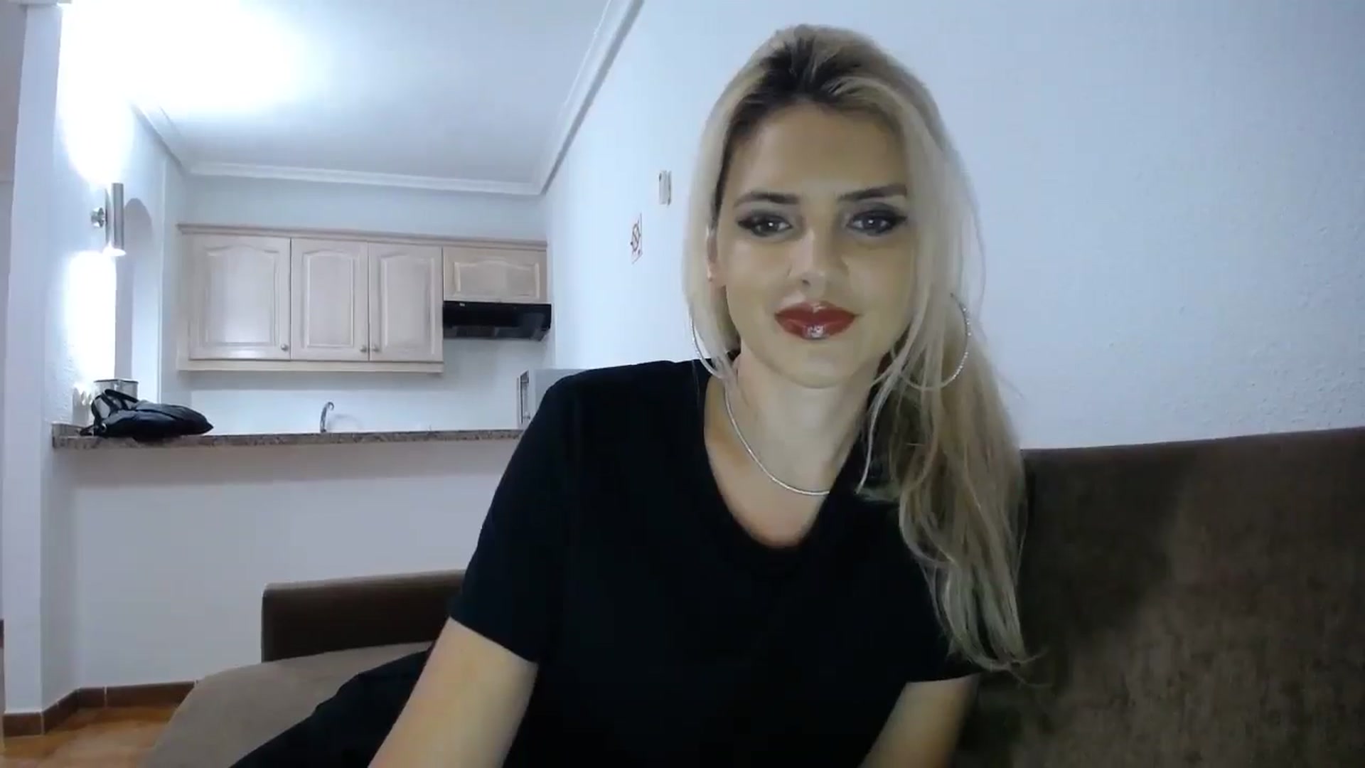 Gallery image thumbnail from Blondita's myfreecams stream on, 12/23/2025, 21:42 image 3 of 20