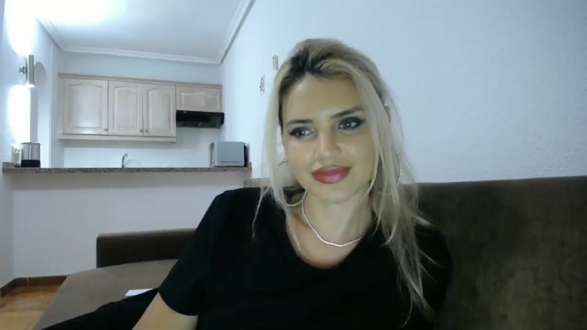 Gallery image thumbnail from Blondita's myfreecams stream on, 12/23/2025, 21:42 image 20 of 20