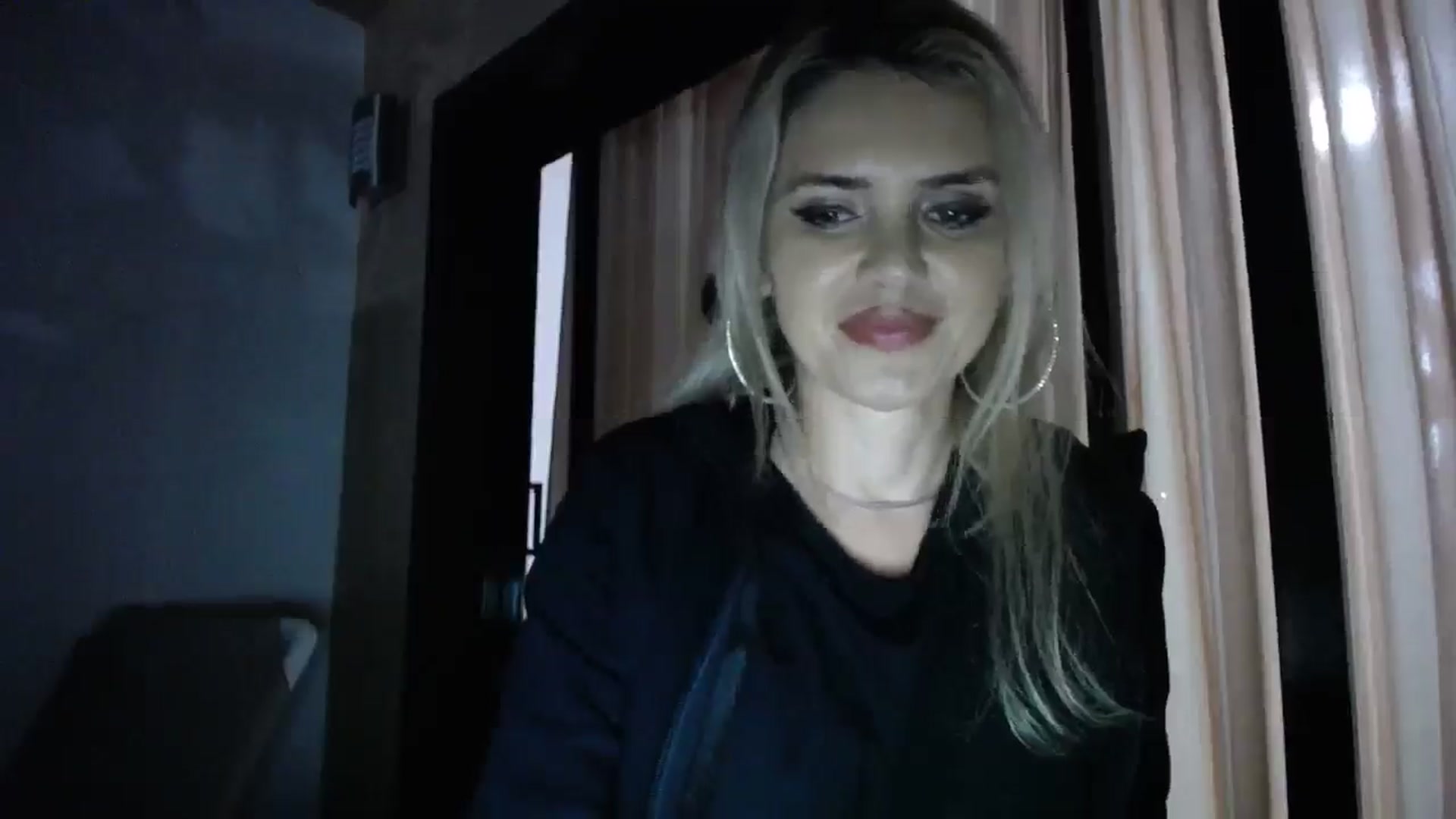 Gallery image thumbnail from Blondita's myfreecams stream on, 12/23/2025, 22:12 image 5 of 20