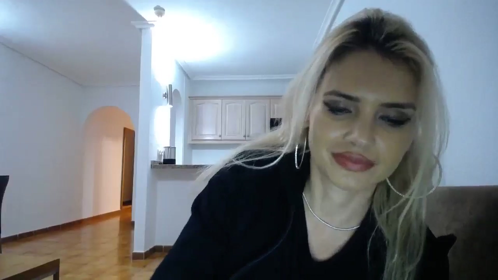 Gallery image thumbnail from Blondita's myfreecams stream on, 12/23/2025, 22:12 image 14 of 20