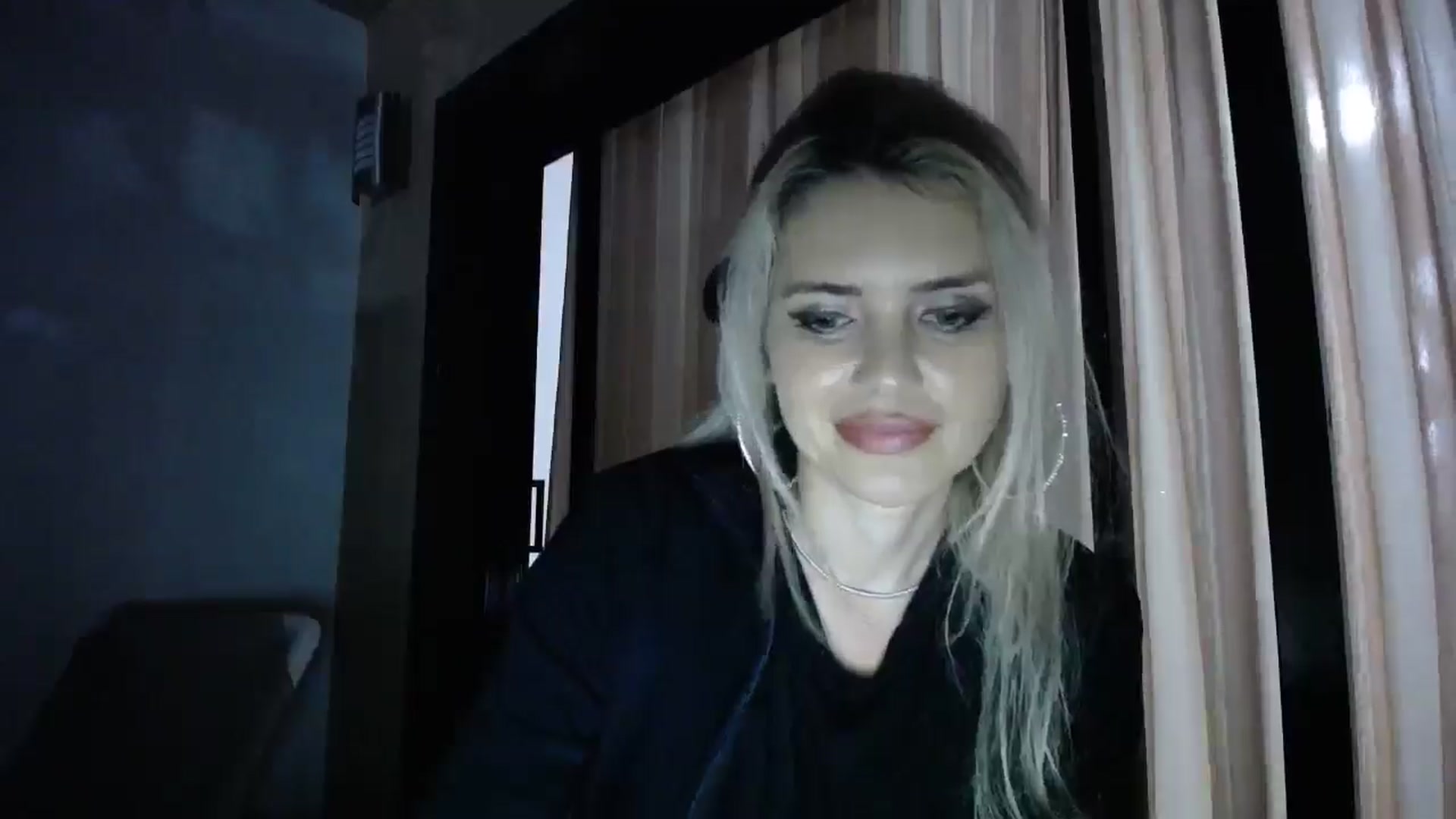 Gallery image thumbnail from Blondita's myfreecams stream on, 12/23/2025, 22:12 image 11 of 20