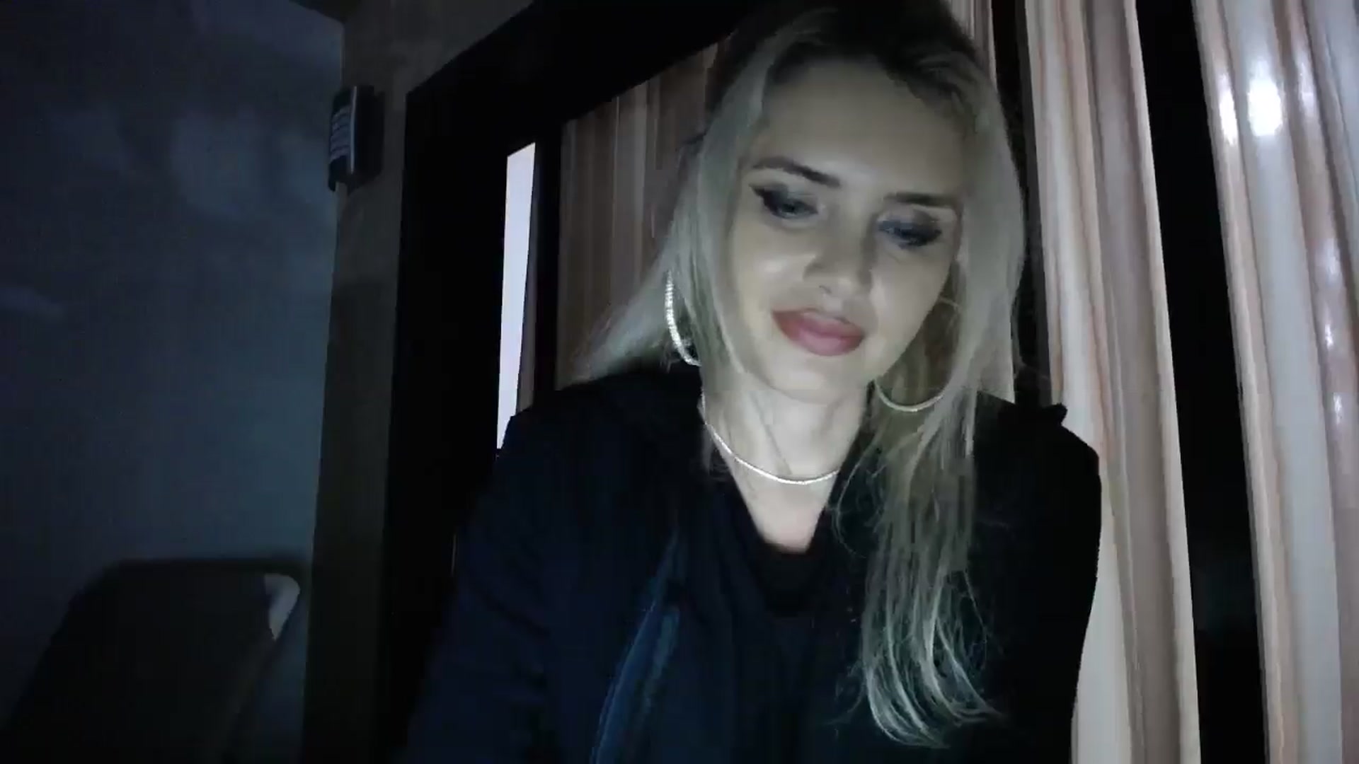 Gallery image thumbnail from Blondita's myfreecams stream on, 12/23/2025, 22:12 image 12 of 20
