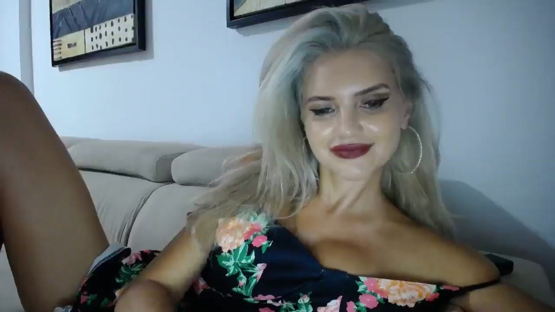 Gallery image thumbnail from Blondita's myfreecams stream on, 01/04/2026, 18:47 image 11 of 20