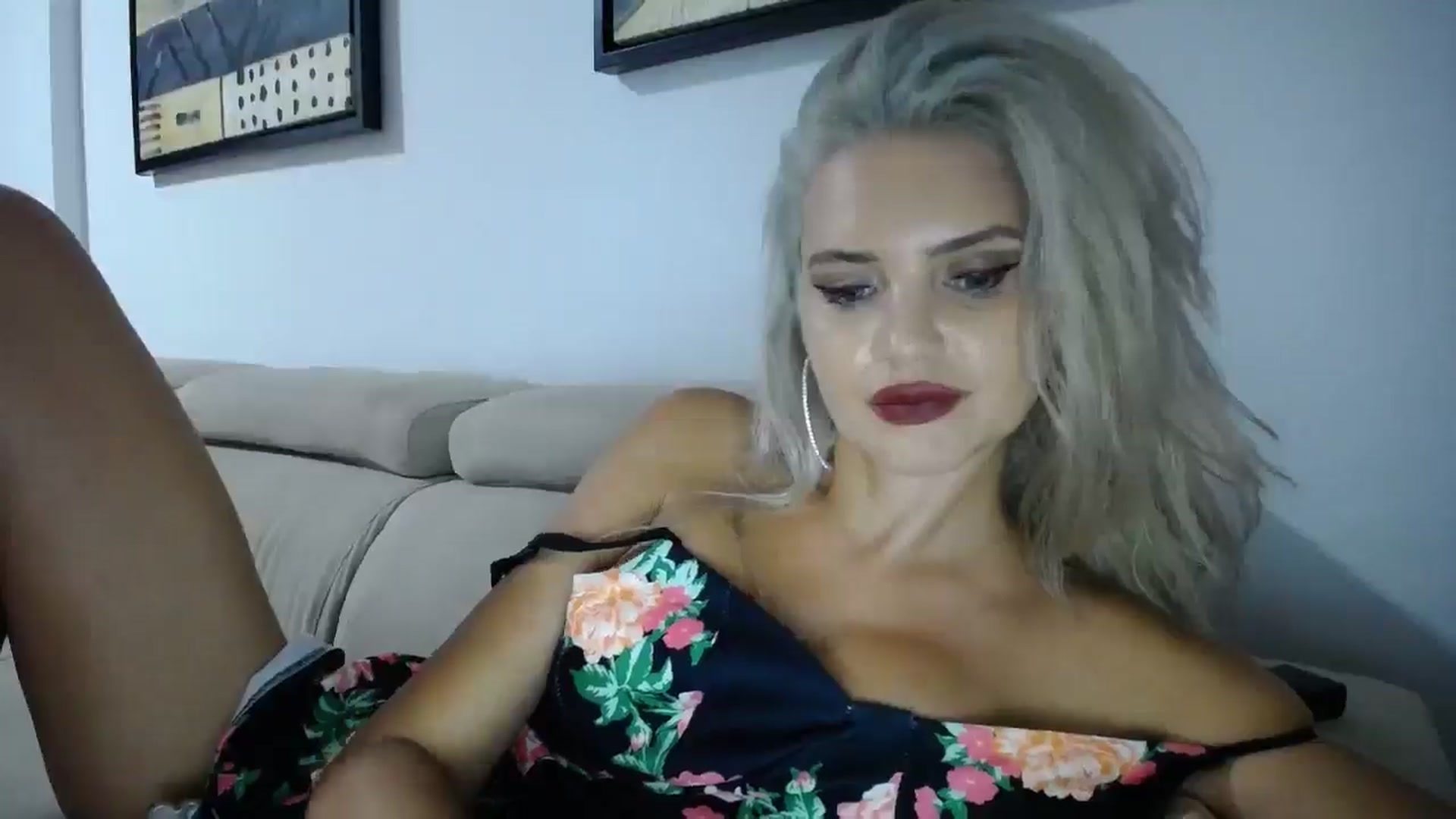 Gallery image thumbnail from Blondita's myfreecams stream on, 01/04/2026, 18:47 image 3 of 20