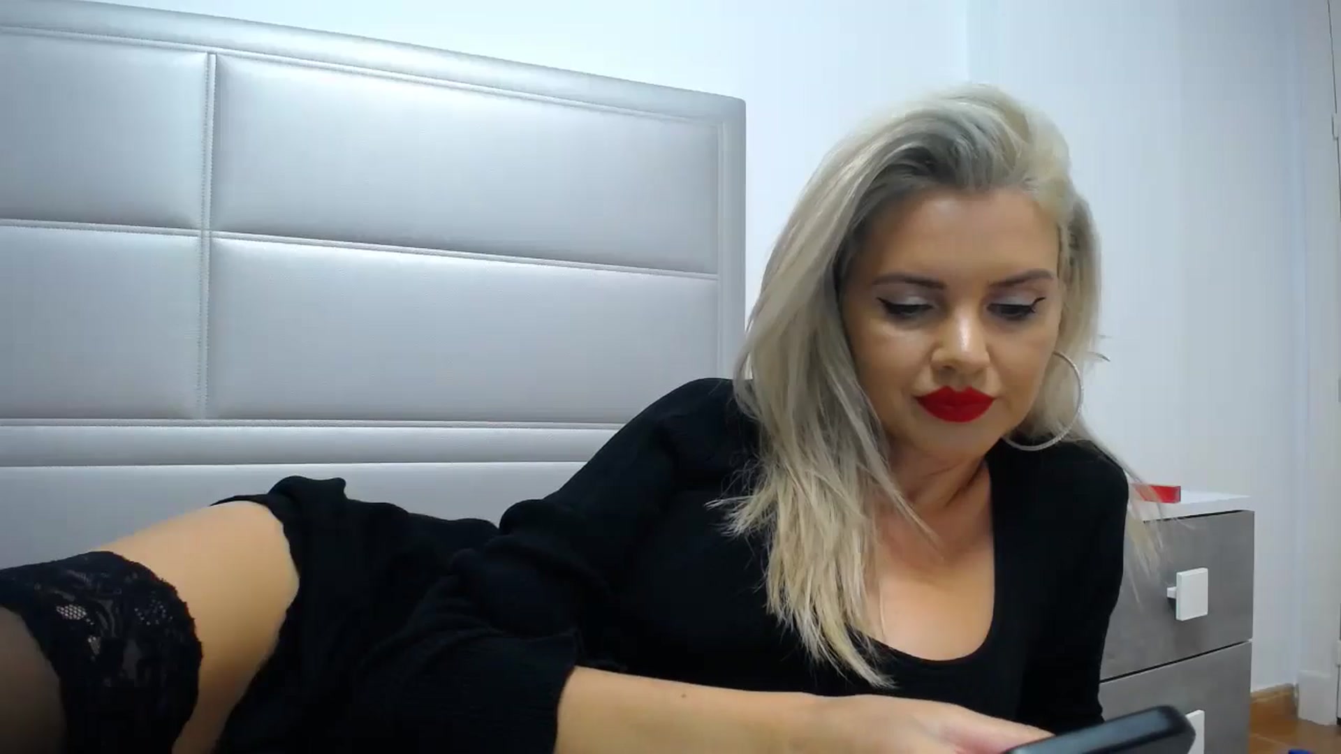 Gallery image thumbnail from Blondita's myfreecams stream on, 01/08/2026, 23:32 image 12 of 20