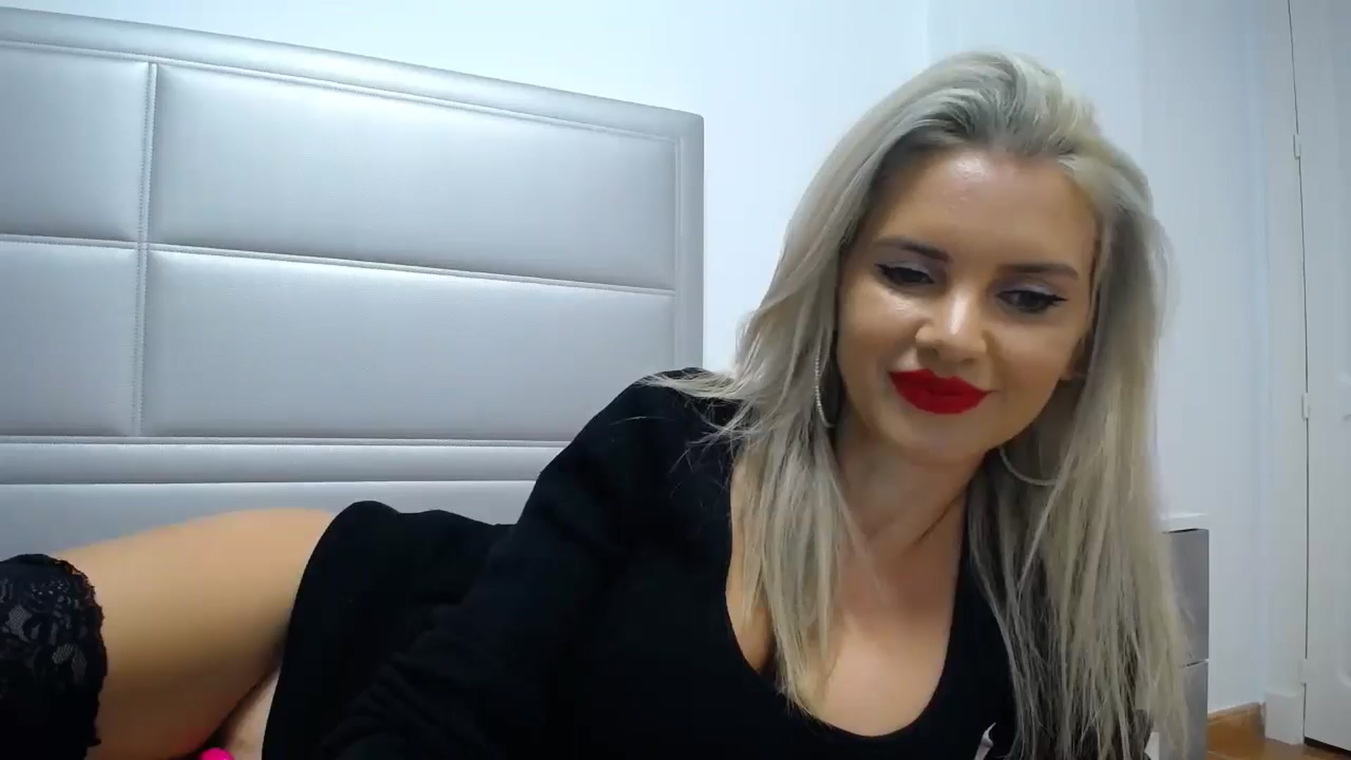 Gallery image thumbnail from Blondita's myfreecams stream on, 01/08/2026, 23:32 image 5 of 20