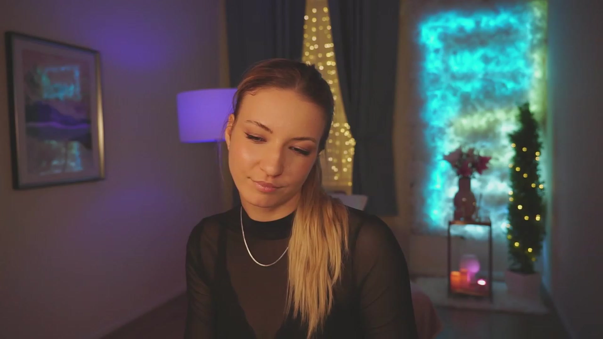 Gallery image thumbnail from Blondyelena's myfreecams stream on, 03/02/2023, 19:30 image 4 of 20