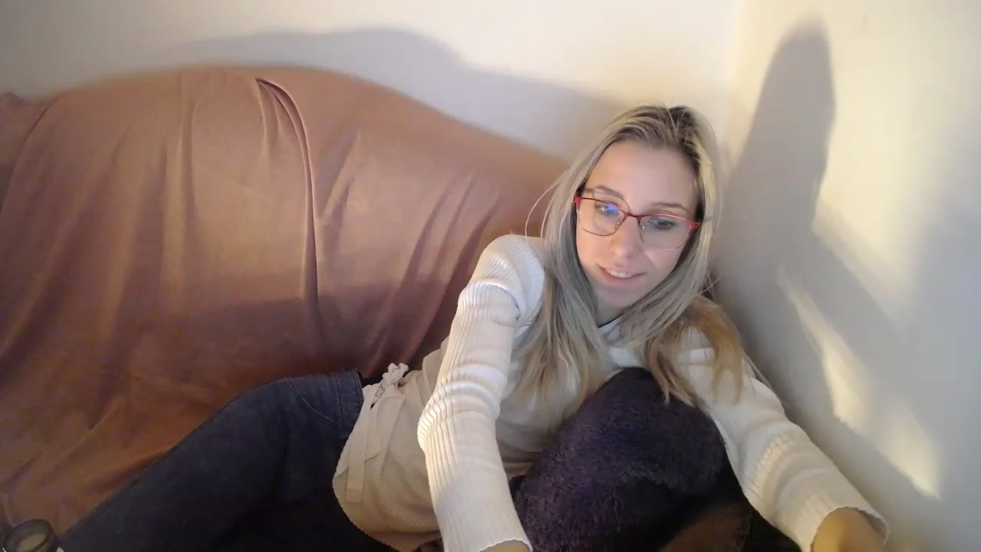Gallery image thumbnail from Blondyfordad's myfreecams stream on, 02/02/2023, 15:57 image 16 of 20