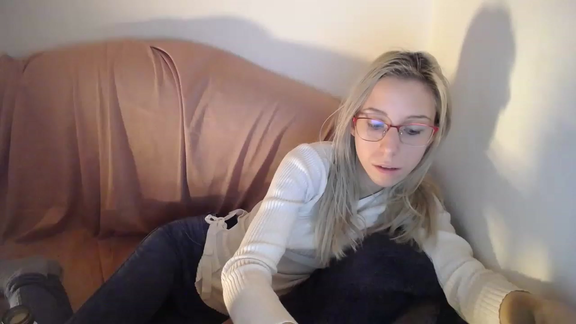 Gallery image thumbnail from Blondyfordad's myfreecams stream on, 02/02/2023, 15:57 image 4 of 20