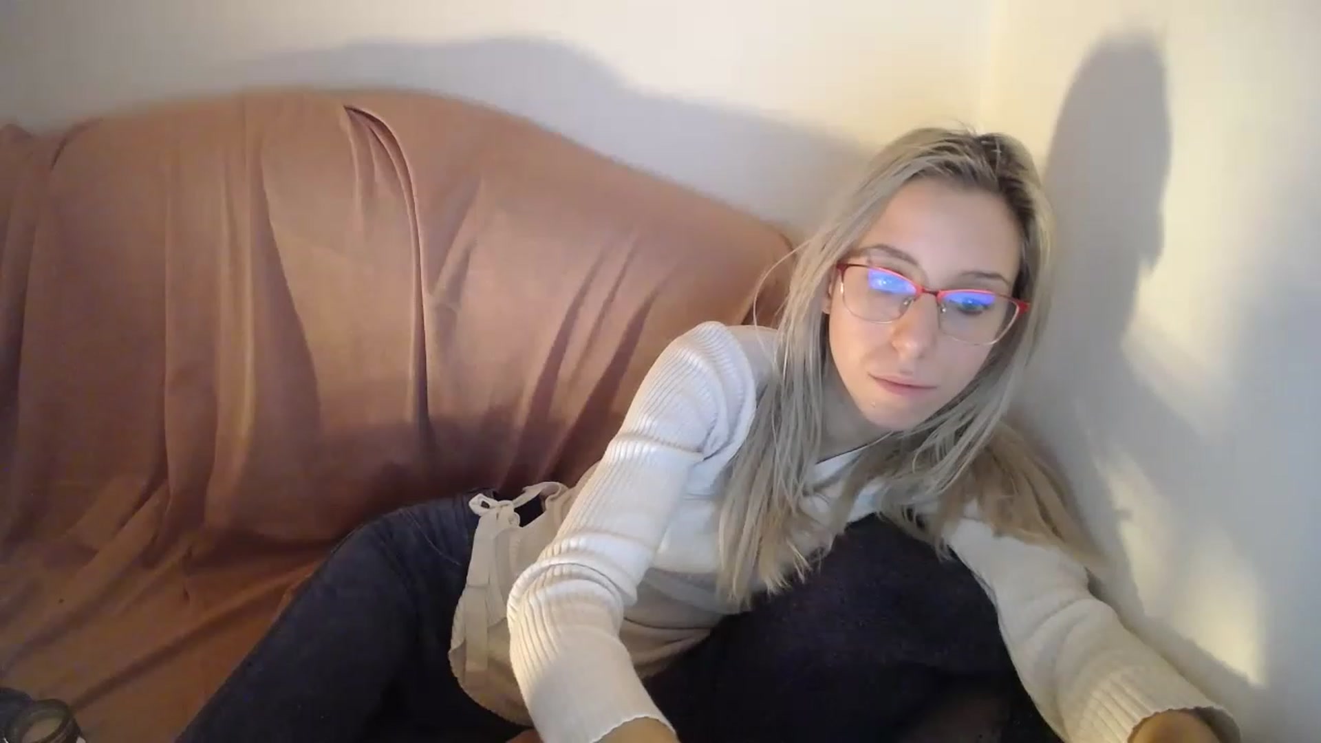 Gallery image thumbnail from Blondyfordad's myfreecams stream on, 02/02/2023, 15:57 image 9 of 20