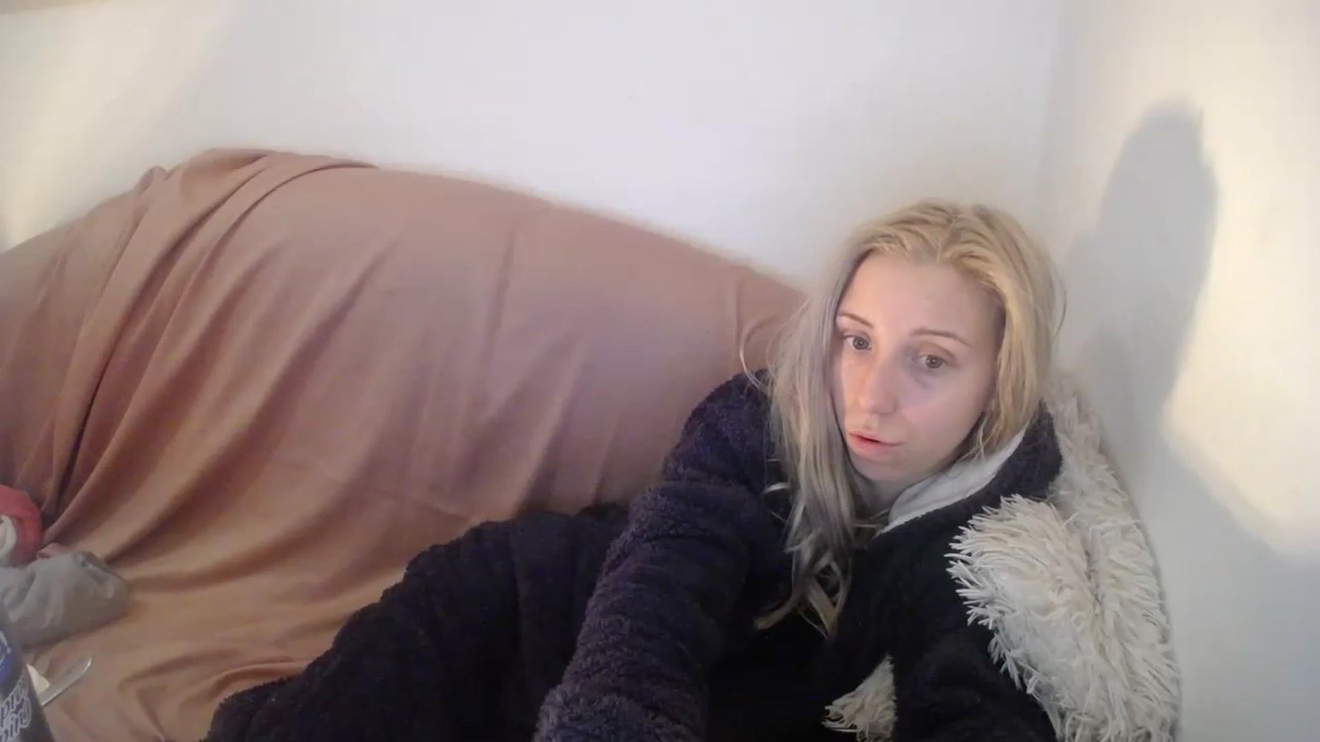 Gallery image thumbnail from Blondyfordad's myfreecams stream on, 02/13/2023, 19:23 image 3 of 20