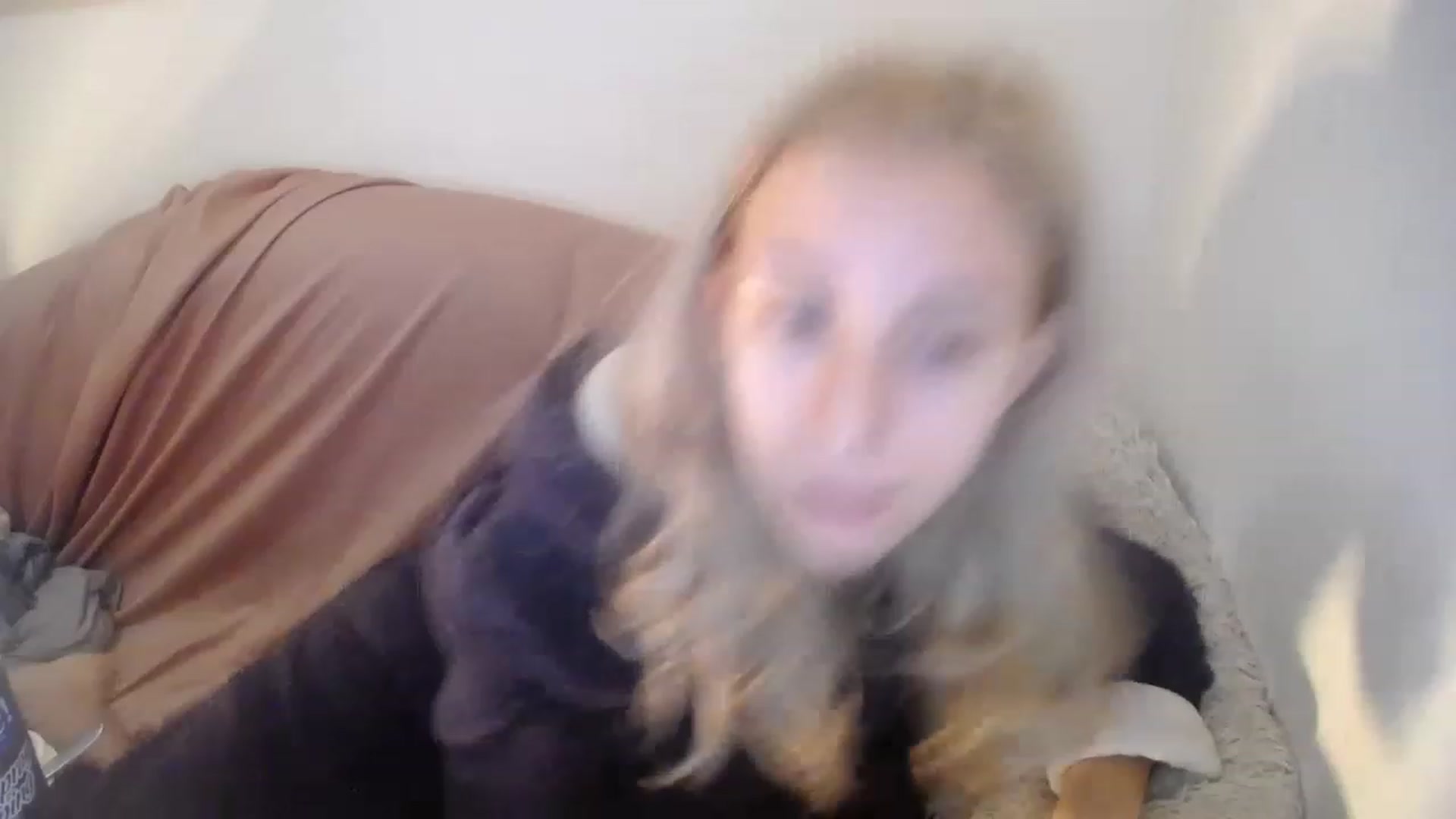 Gallery image thumbnail from Blondyfordad's myfreecams stream on, 02/13/2023, 19:23 image 15 of 20