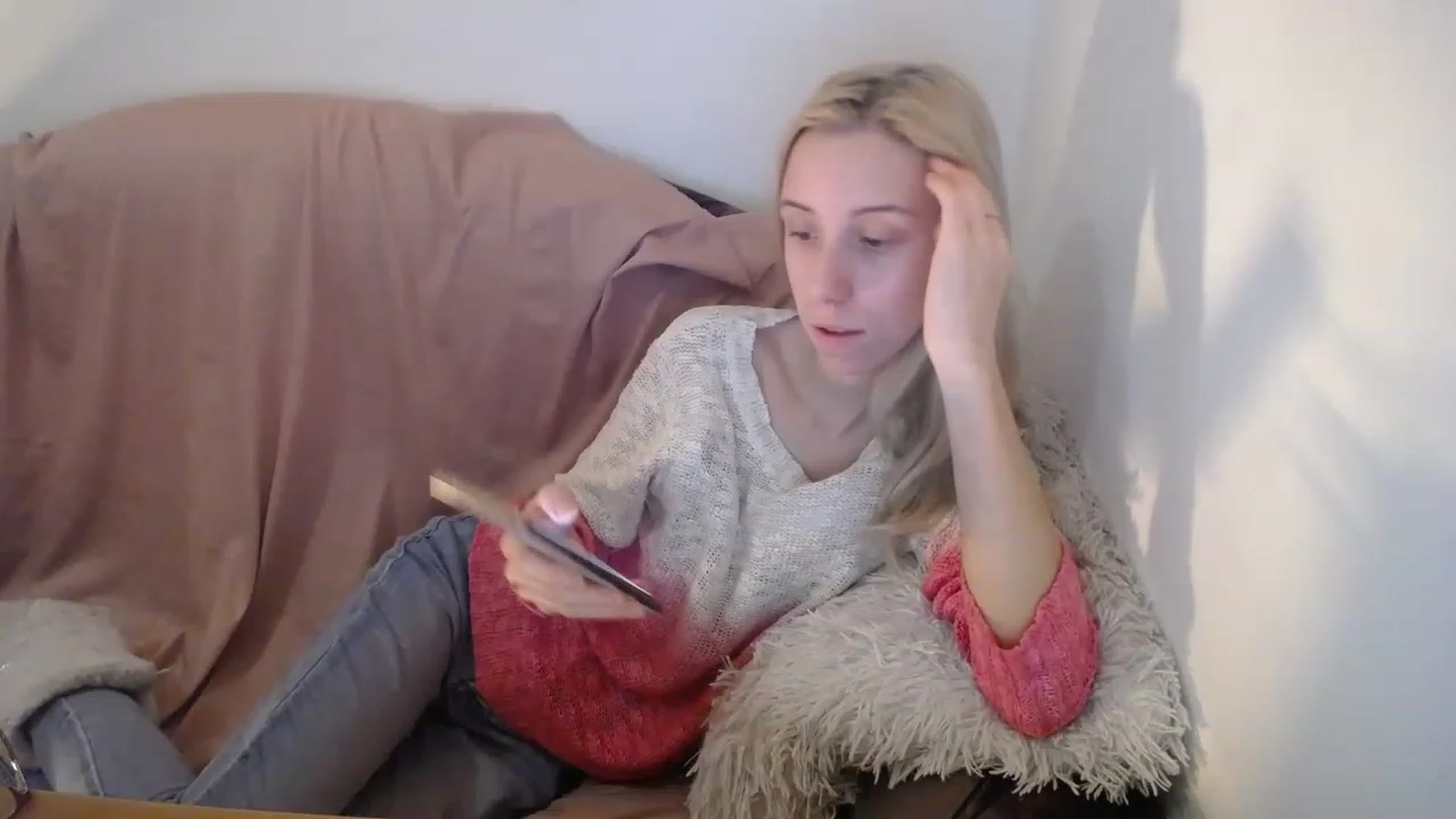 Gallery image thumbnail from Blondyfordad's myfreecams stream on, 03/06/2023, 19:19 image 5 of 20