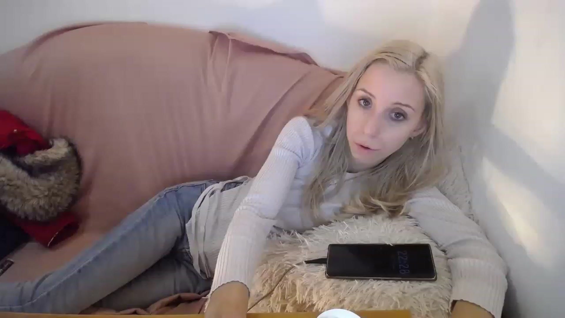 Gallery image thumbnail from Blondyfordad's myfreecams stream on, 03/30/2023, 20:33 image 16 of 20