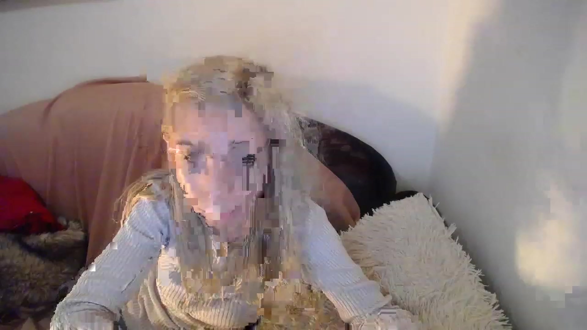 Gallery image thumbnail from Blondyfordad's myfreecams stream on, 03/30/2023, 21:30 image 14 of 20
