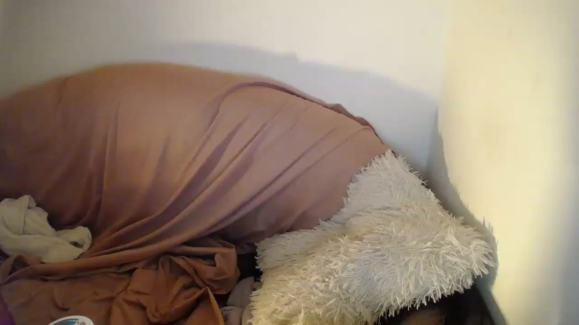 Gallery image thumbnail from Blondyfordad's myfreecams stream on, 04/03/2023, 19:14 image 1 of 20