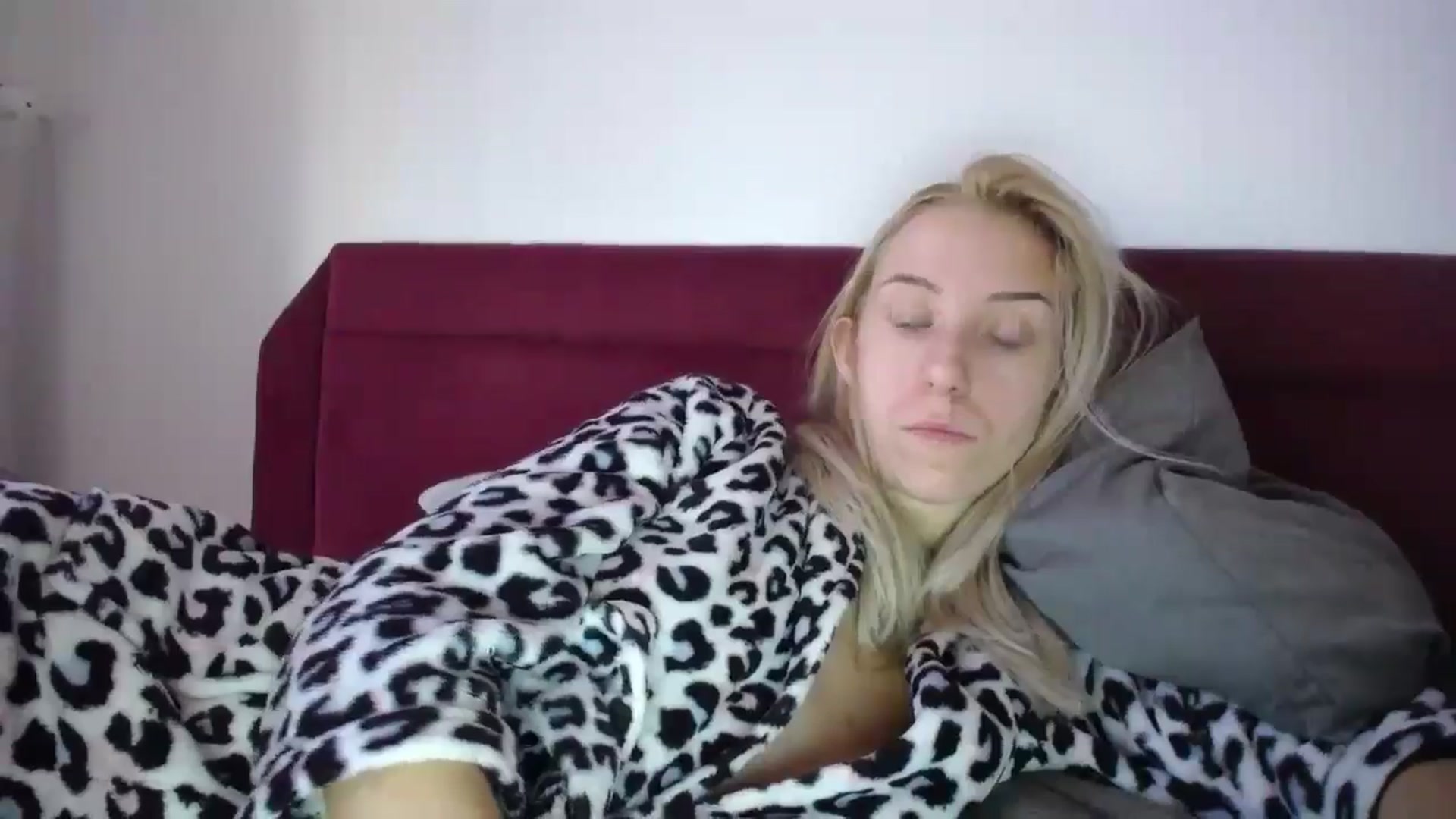 Gallery image thumbnail from Blondyfordad's myfreecams stream on, 03/04/2025, 10:13 image 4 of 20