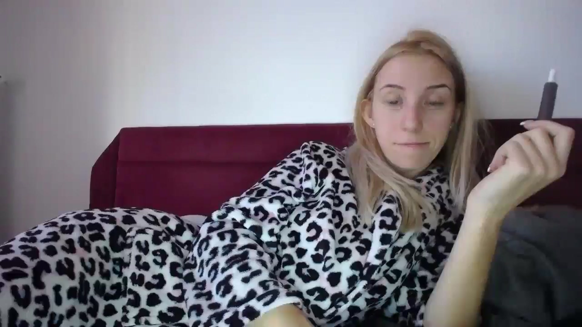 Gallery image thumbnail from Blondyfordad's myfreecams stream on, 03/04/2025, 10:13 image 17 of 20