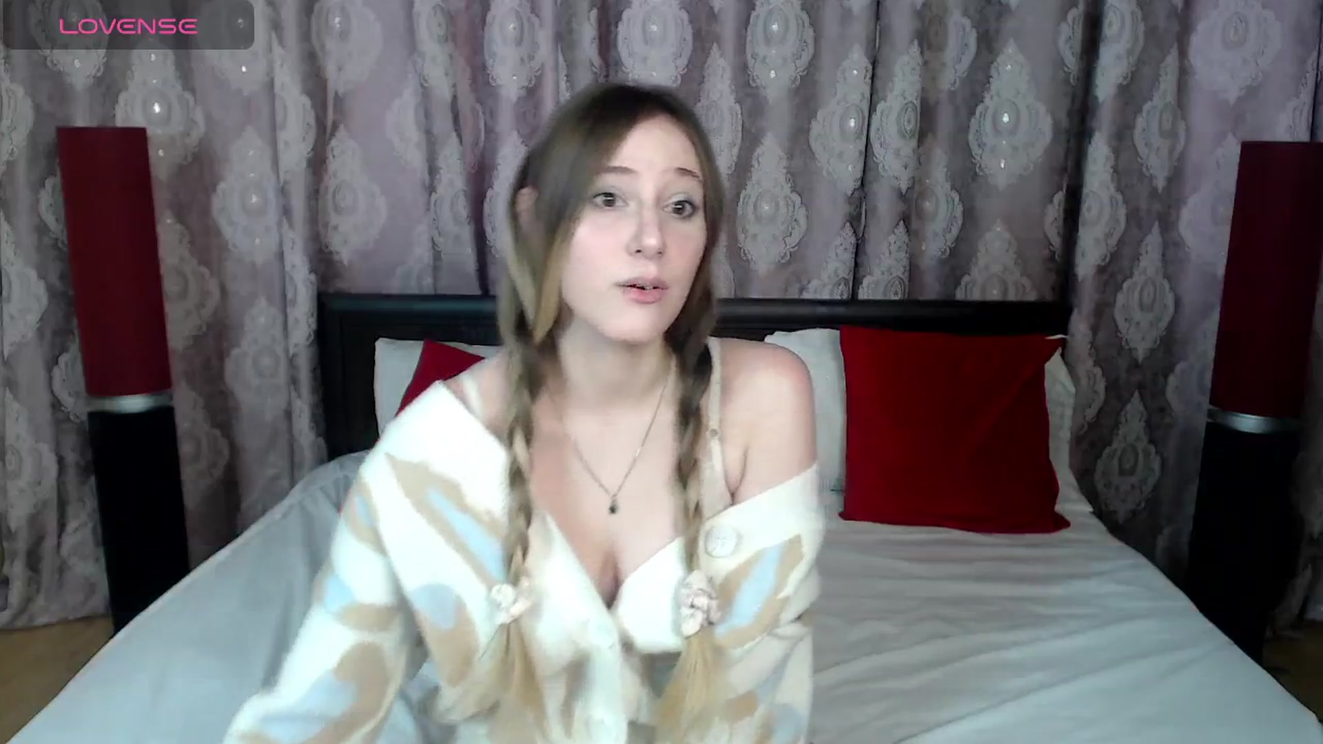 Gallery image thumbnail from Blondyriss's myfreecams stream on, 02/04/2025, 14:01 image 16 of 20