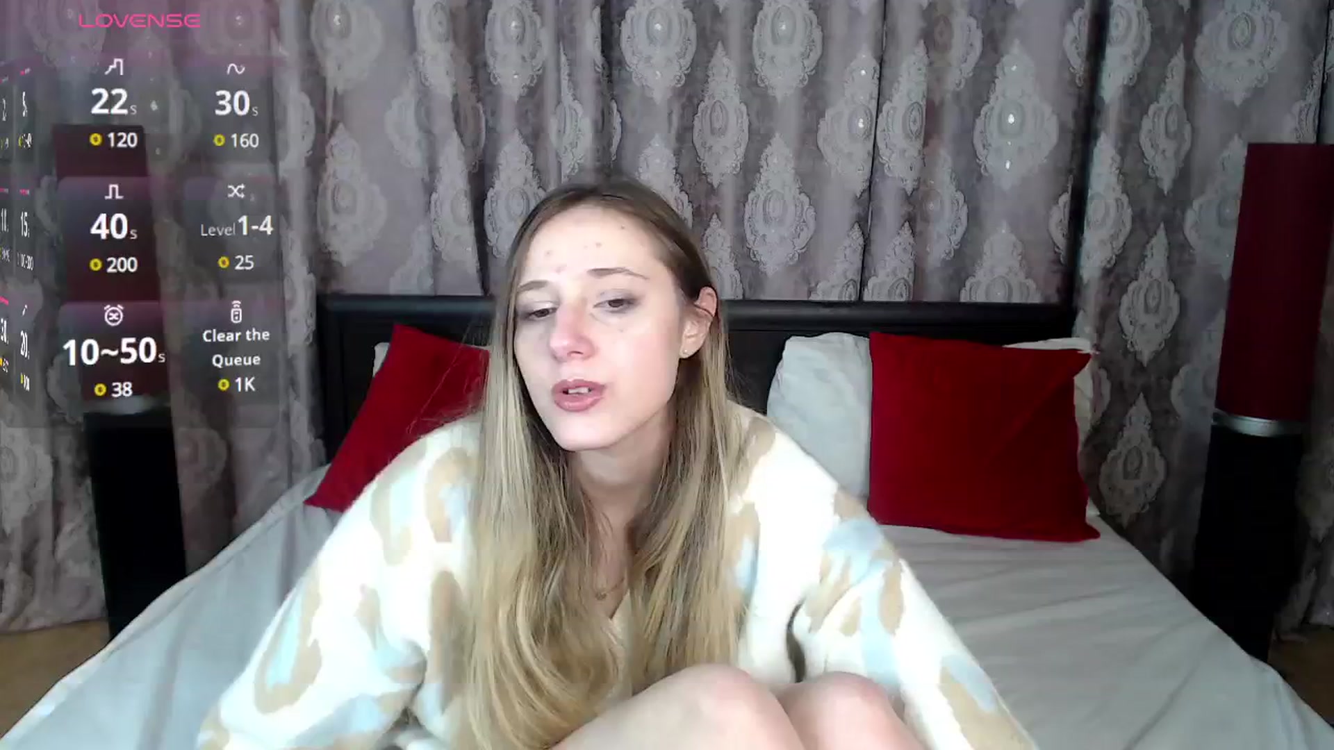 Gallery image thumbnail from Blondyriss's myfreecams stream on, 02/04/2025, 18:32 image 12 of 20