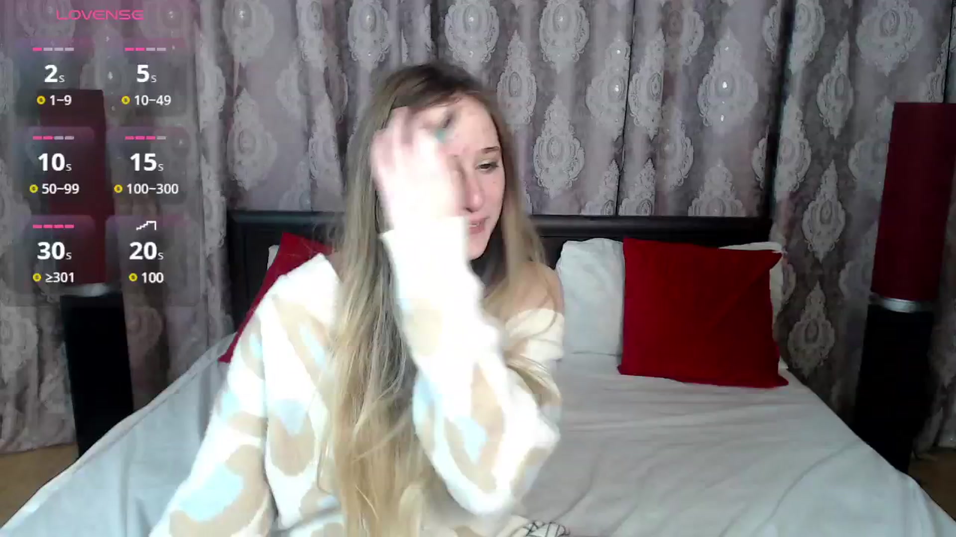 Gallery image thumbnail from Blondyriss's myfreecams stream on, 02/04/2025, 18:32 image 1 of 20