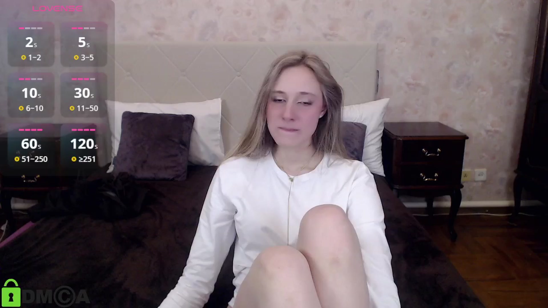 Gallery image thumbnail from Blondyriss's myfreecams stream on, 03/04/2025, 15:39 image 10 of 20