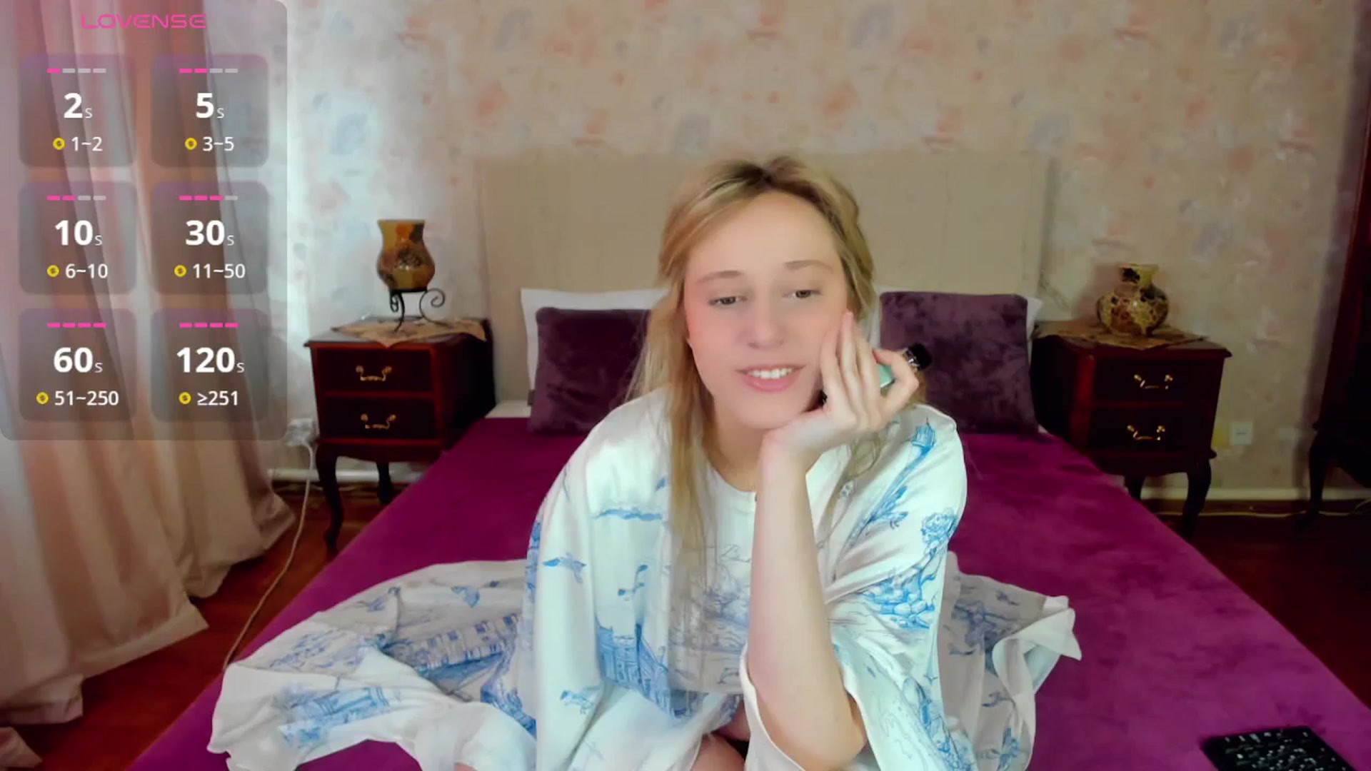 Gallery image thumbnail from Blondyriss's myfreecams stream on, 04/27/2025, 14:33 image 6 of 20