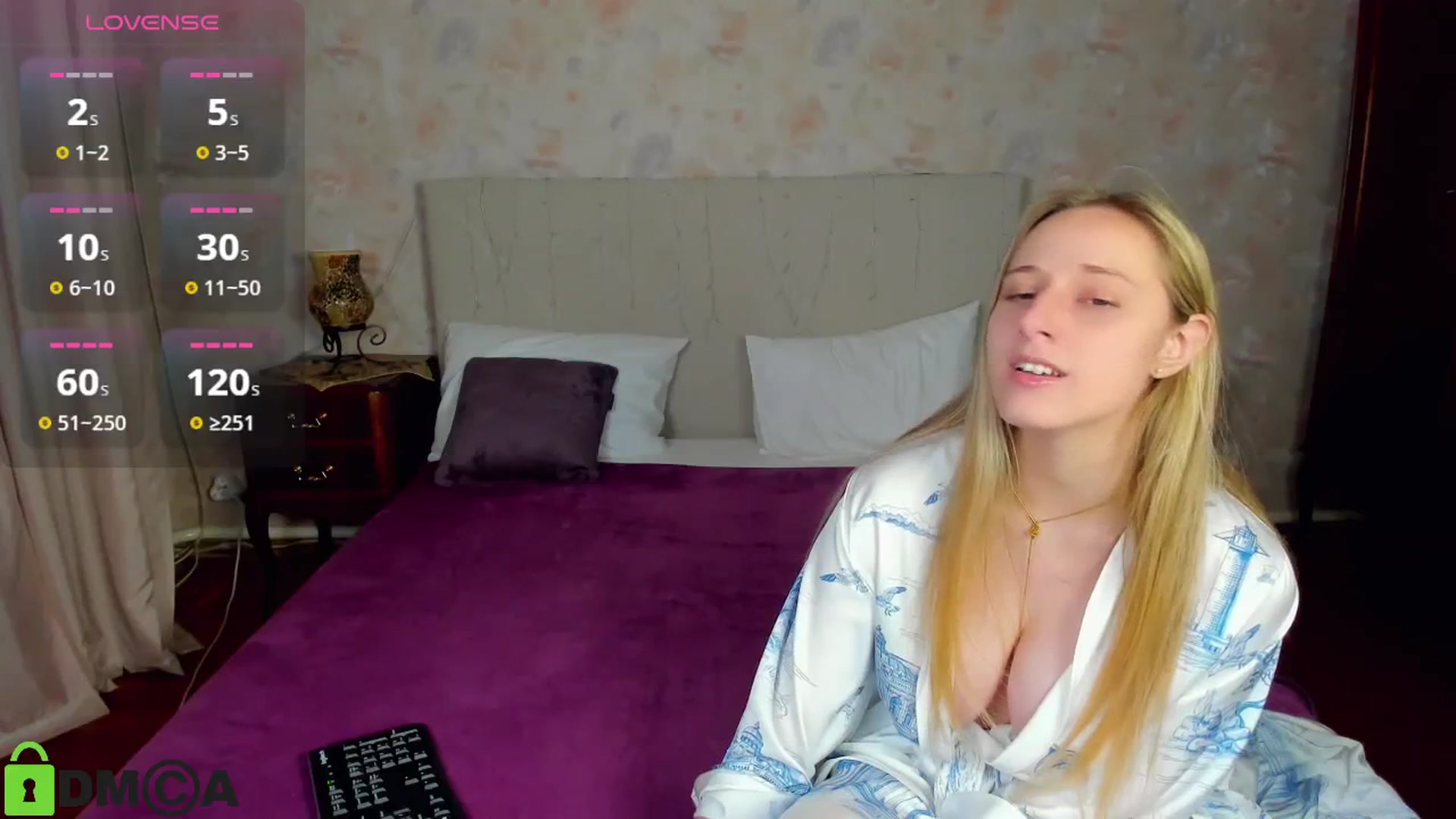 Gallery image thumbnail from Blondyriss's myfreecams stream on, 04/29/2025, 17:40 image 10 of 20