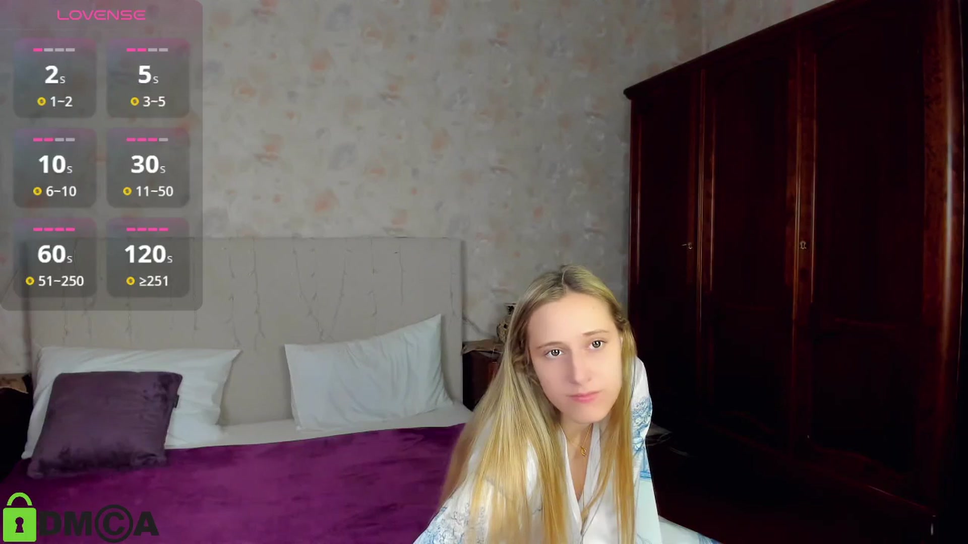 Gallery image thumbnail from Blondyriss's myfreecams stream on, 04/29/2025, 17:40 image 16 of 20